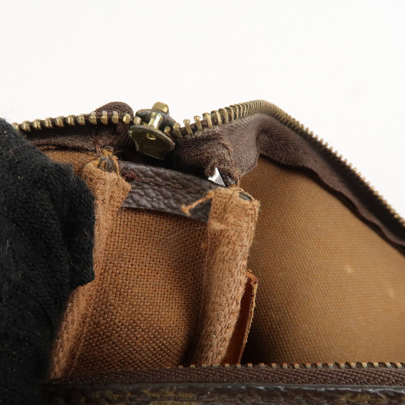 Louis Vuitton Monogram Pochette Accessoires Pouch M51980 Used