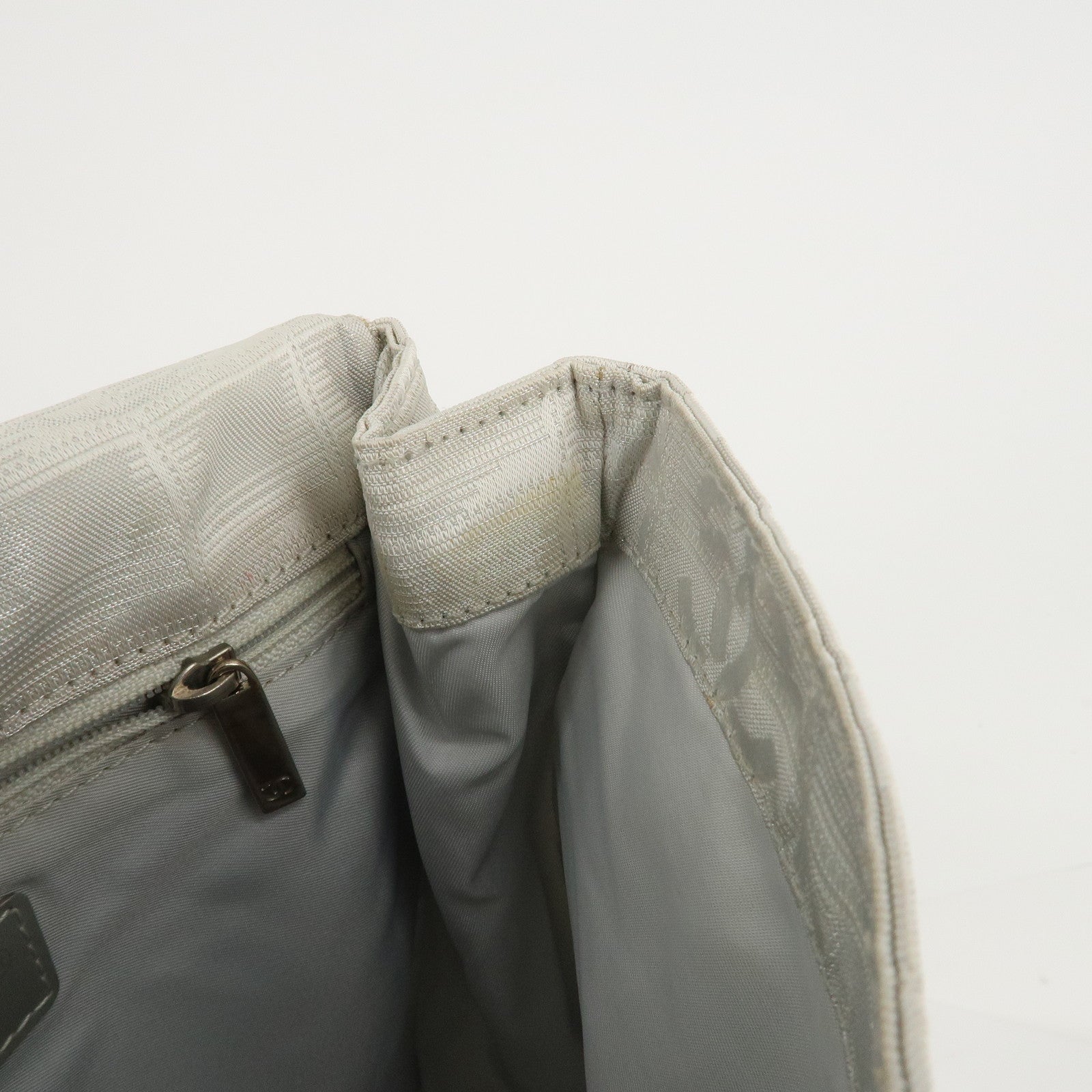 CHANEL New Travel Line Nylon Jacquard Shoulder Bag Silver A29347 Used