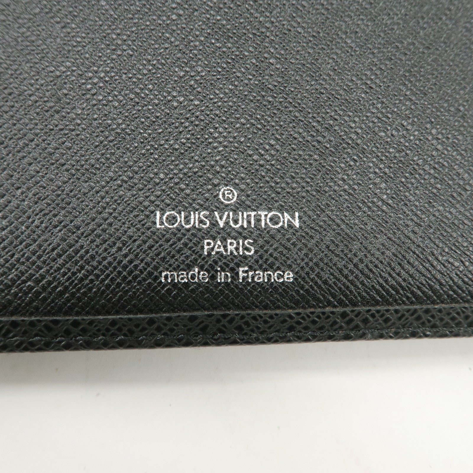 Louis Vuitton Taiga Agenda Bureau Planner Cover Ardoise R20409 Used