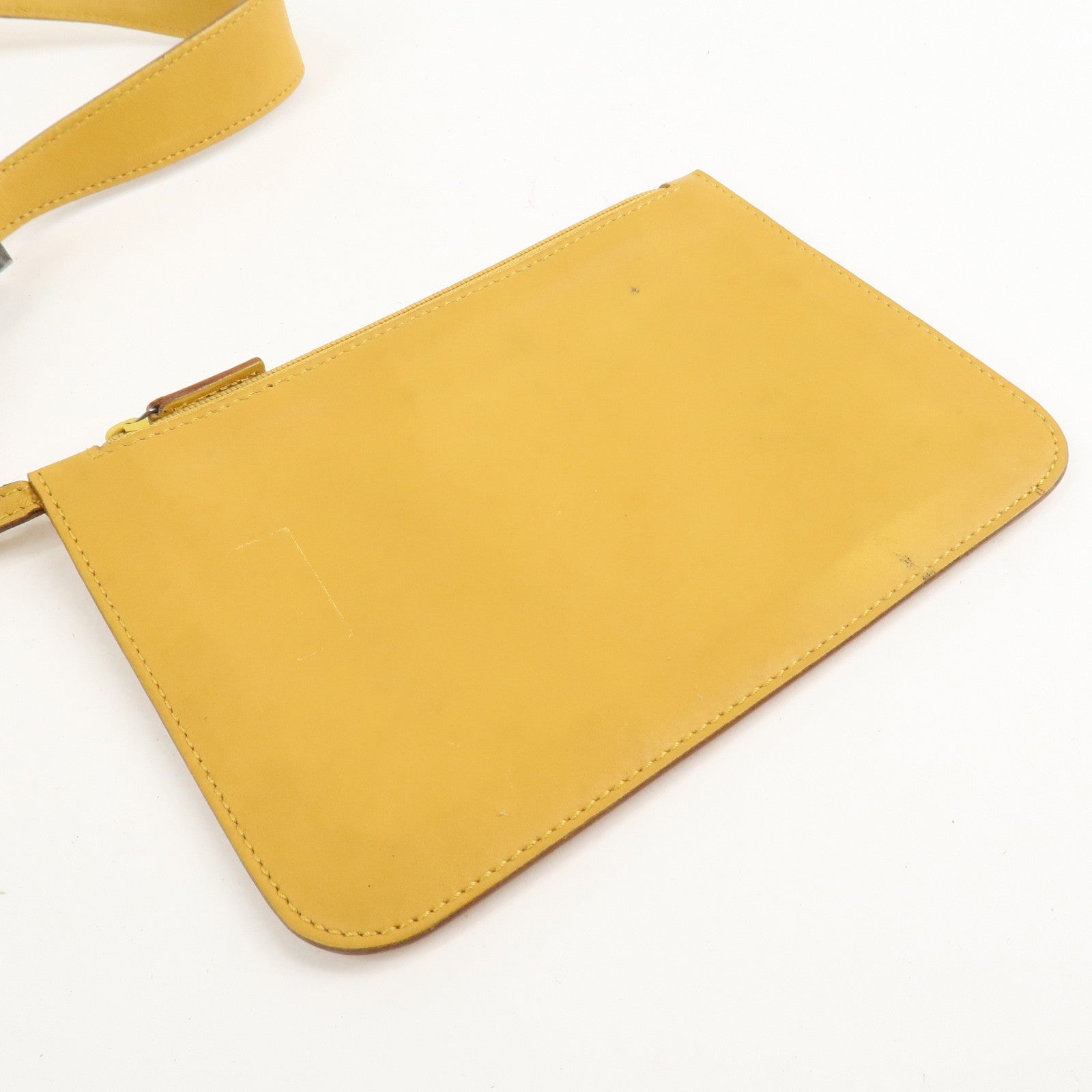 GUCCI Leather Kandensky One-Shoulder Bag Yellow 28628 Used