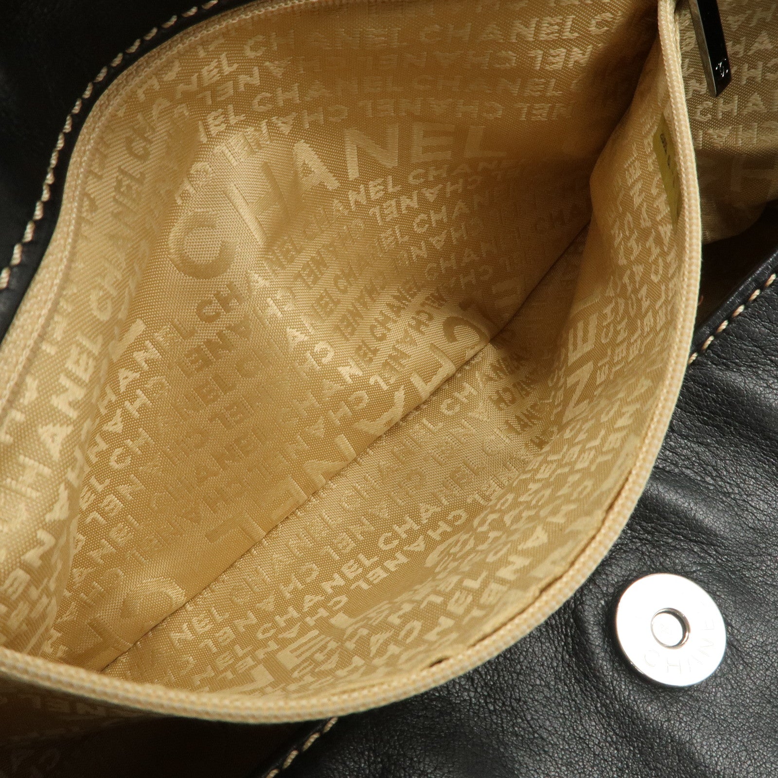 CHANEL COCO Mark Wild Stitch Lamb Skin Chain Shoulder Bag Black Used