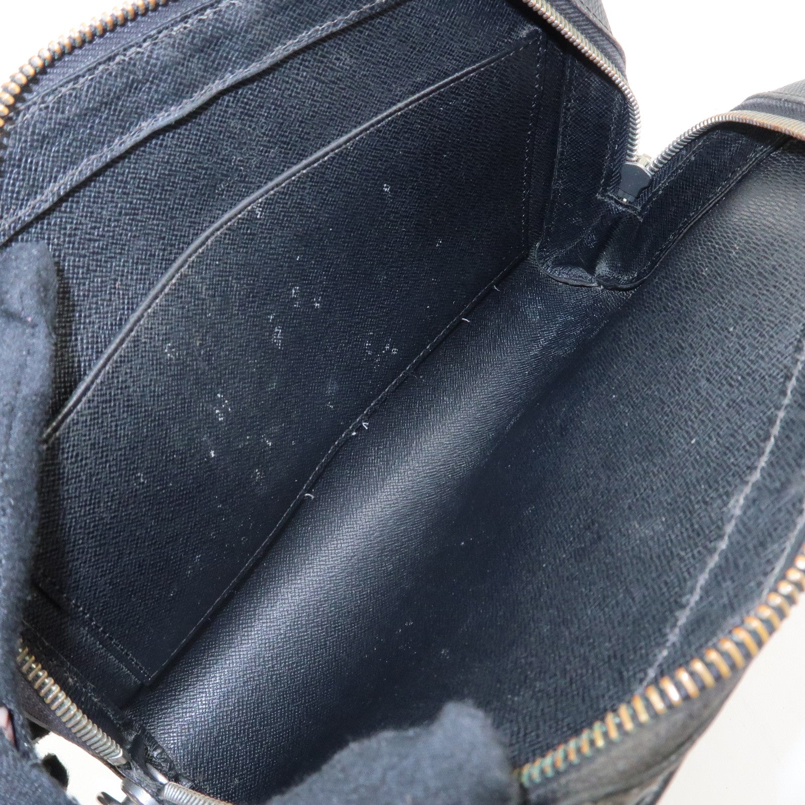 Louis Vuitton Taiga Baikal Clutch Bag Pouch Ardoise M30182 Used