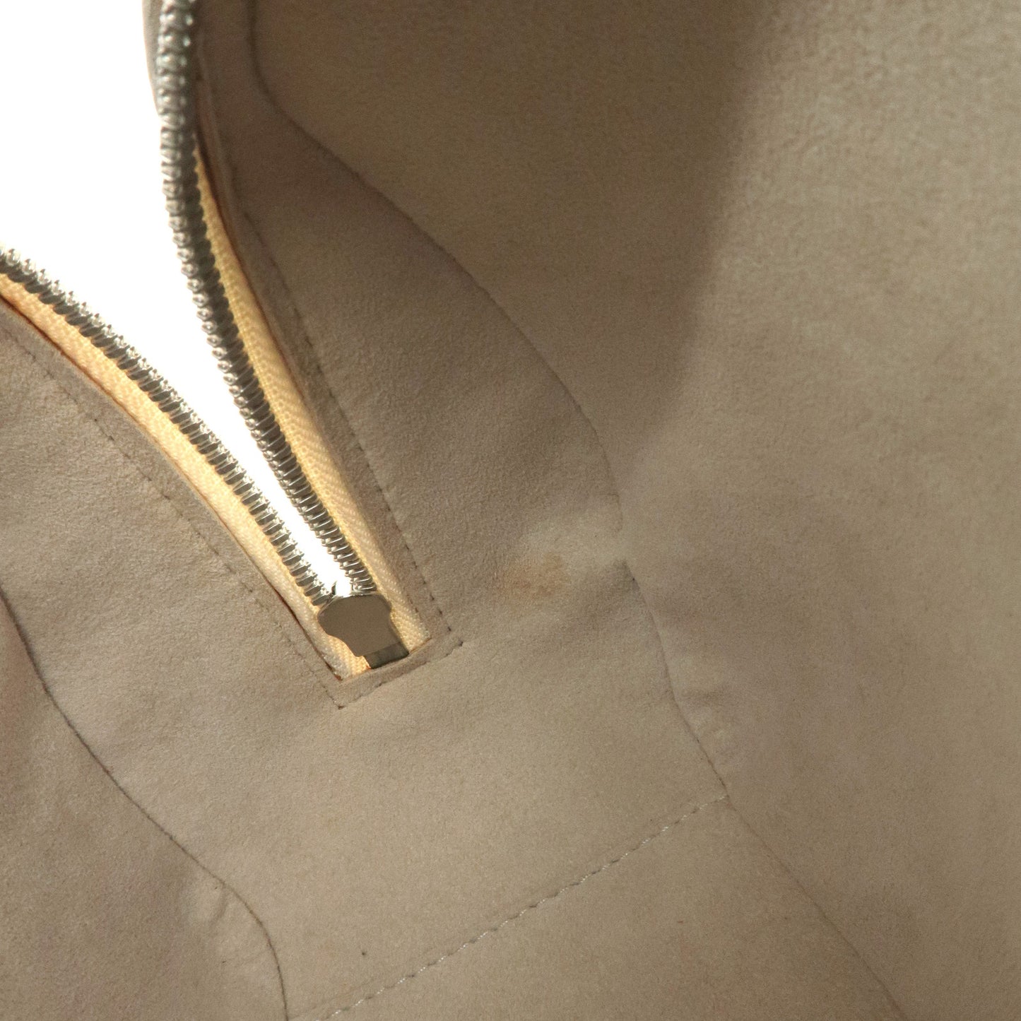 Louis Vuitton Epi Jasmine Hand Bag Ivoire M5278J