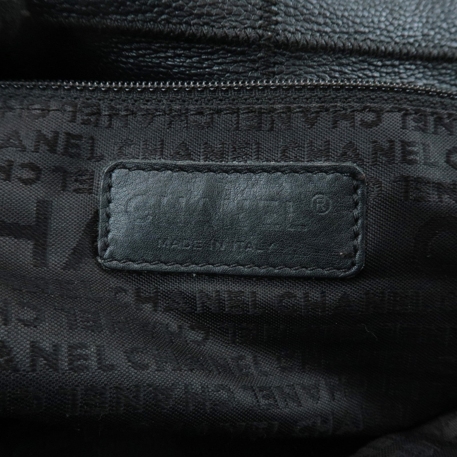 CHANEL Chocolate Bar Caviar Skin Mini Boston Bag Black A26135 Used