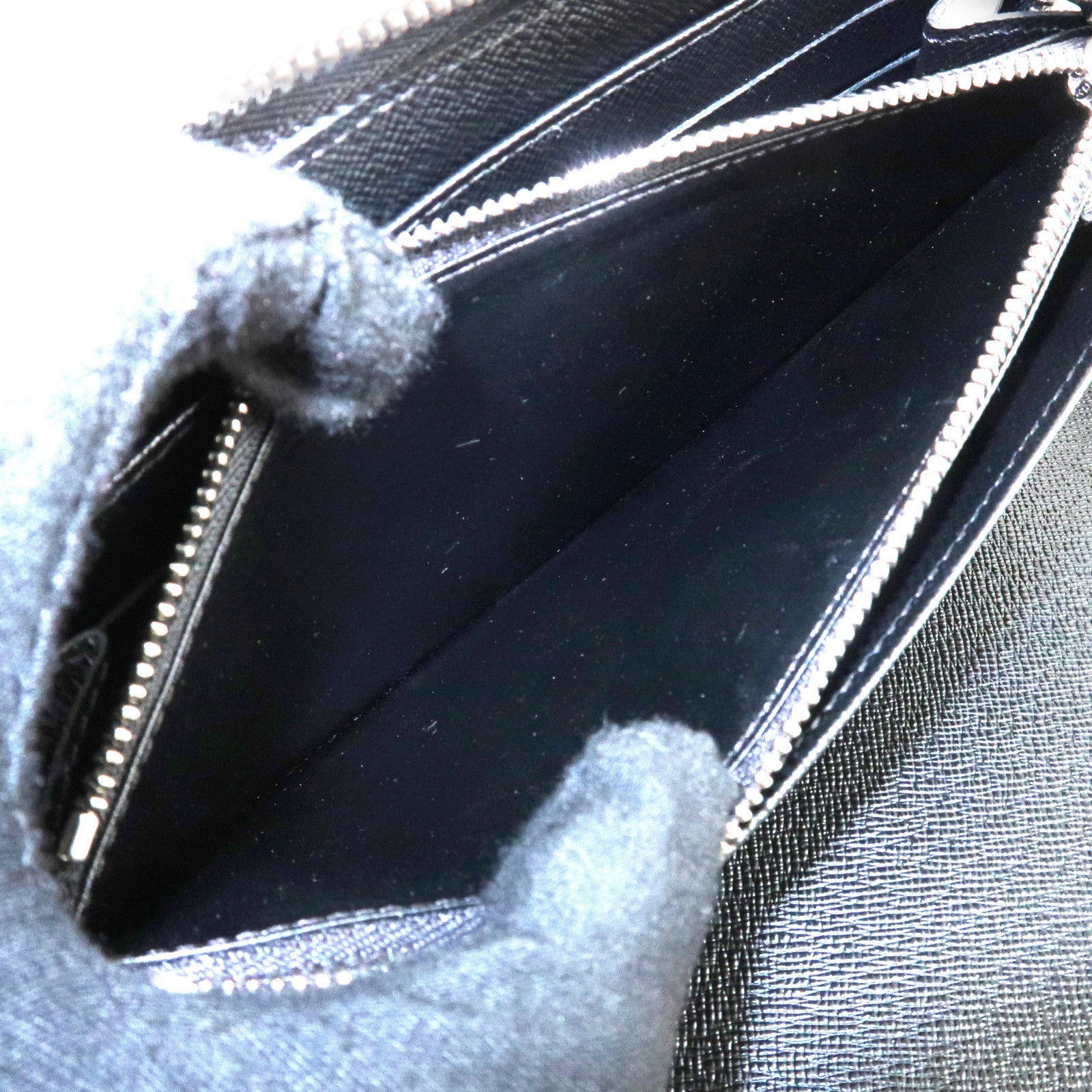 Louis Vuitton Epi Zippy Organizer Wallet Black Noir M63852 Used