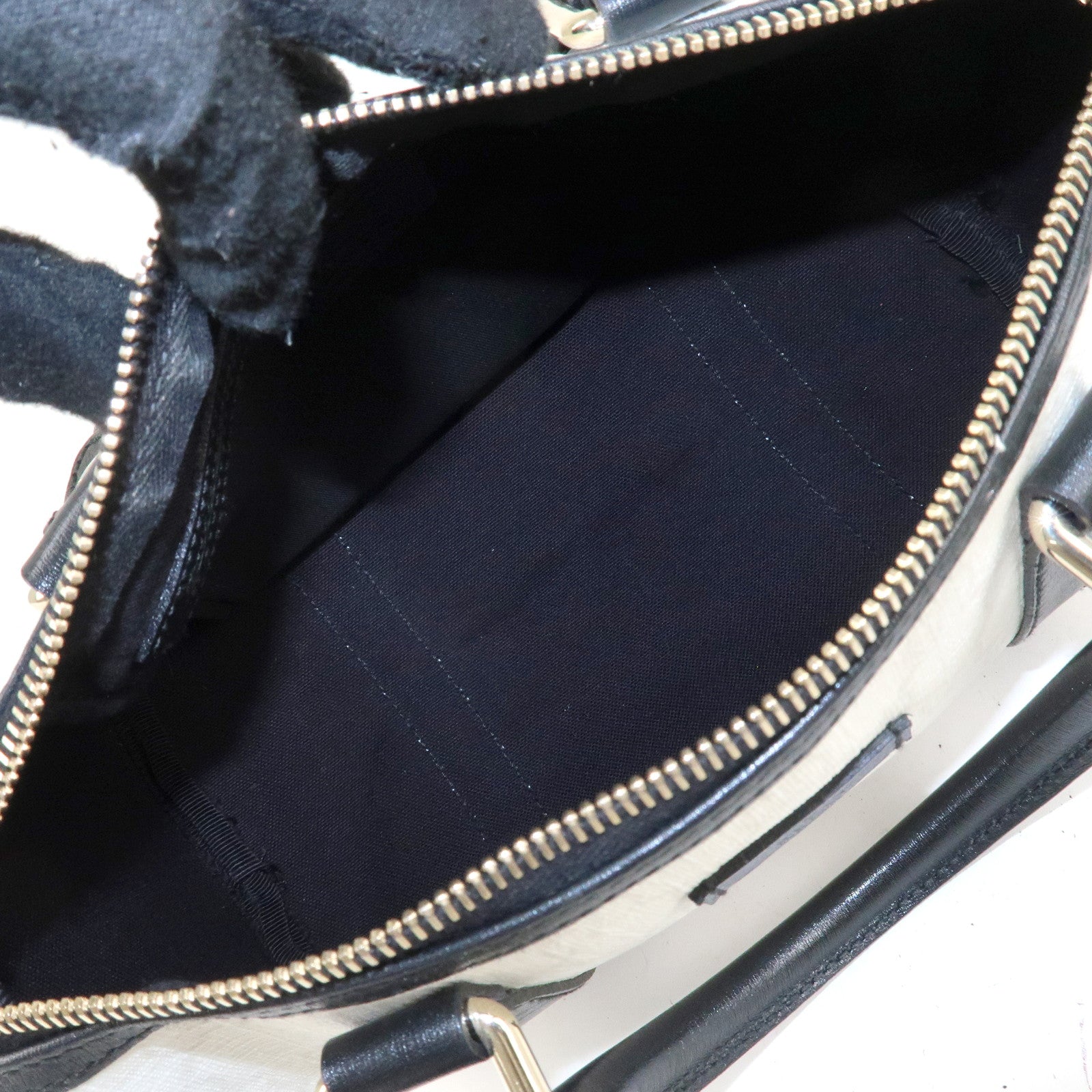 GUCCI GG Supreme Patent Leather Mini Boston Bag Ivory Black 193604 Used