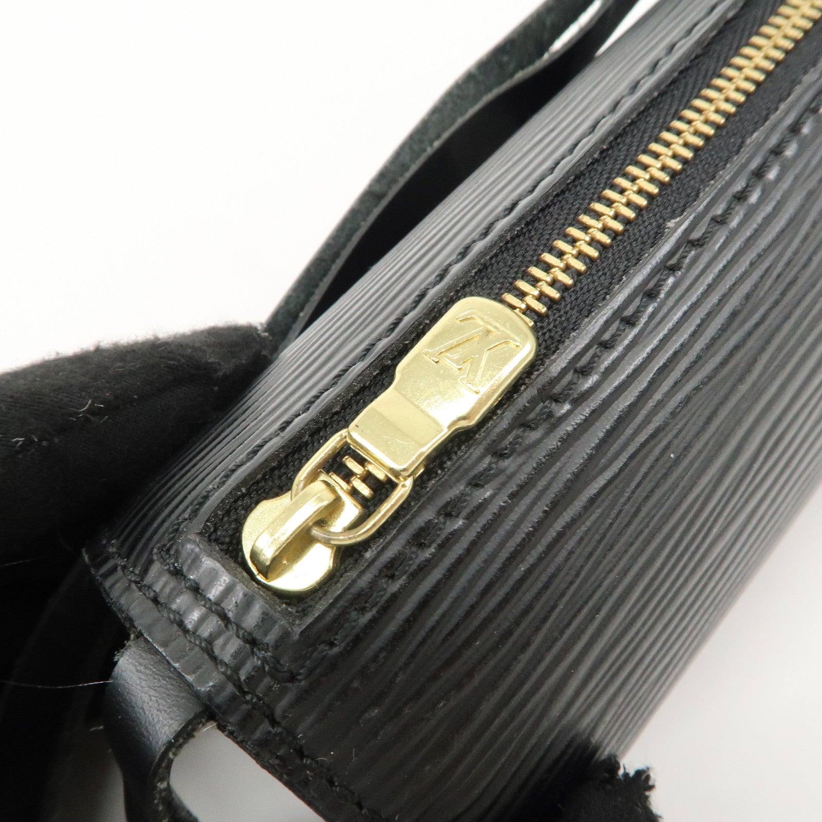 Louis Vuitton Set of 2 Epi Mini Pouch for Soufflot Hand Bag Used