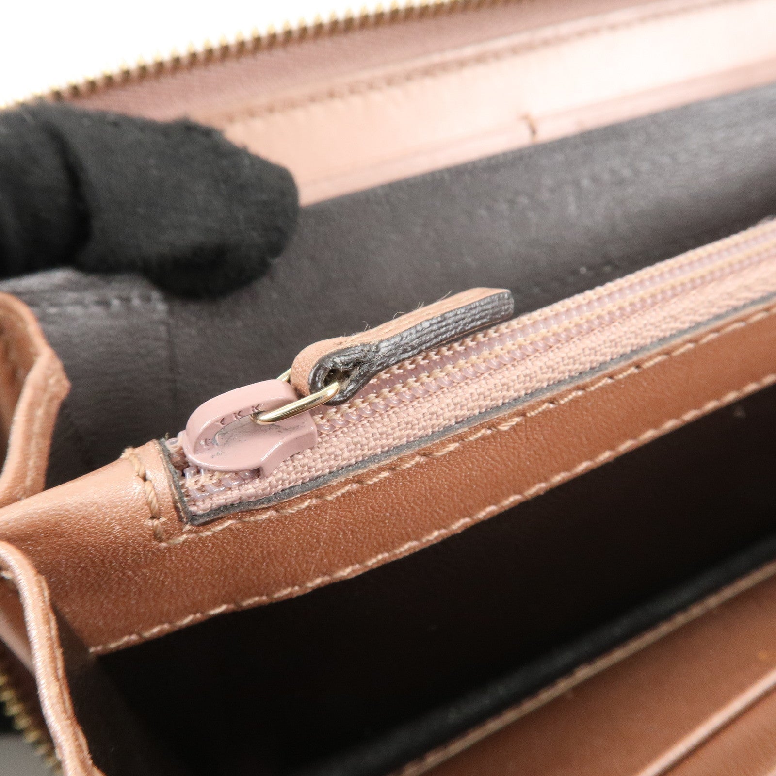 GUCCI Micro Guccissima Patent Leather Zippy Long Wallet 258406 Used