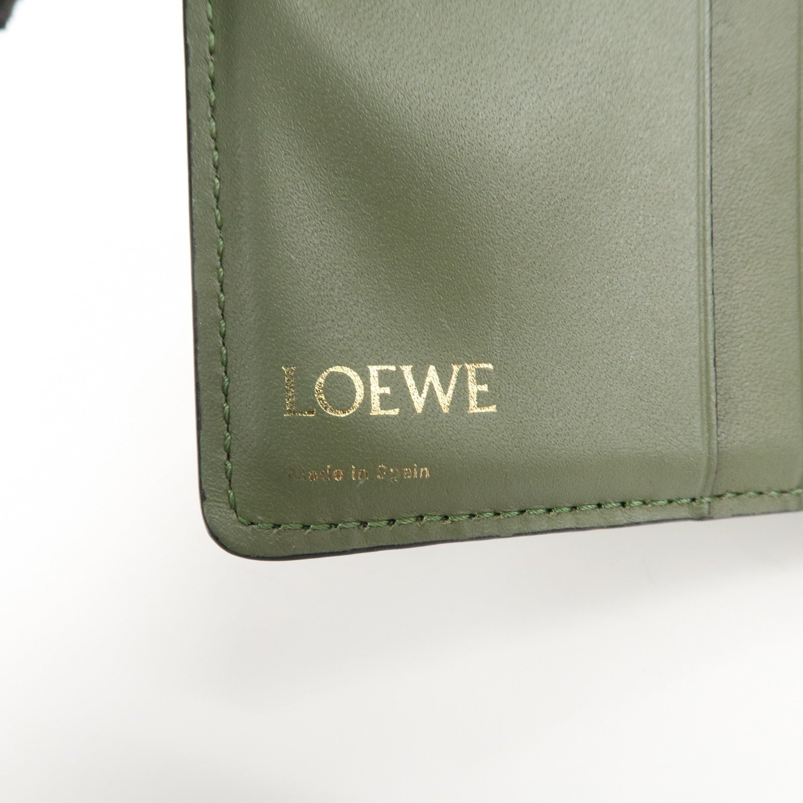 LOEWE Anagram Leather Zippy Bi-fold Wallet Avocado Green Used