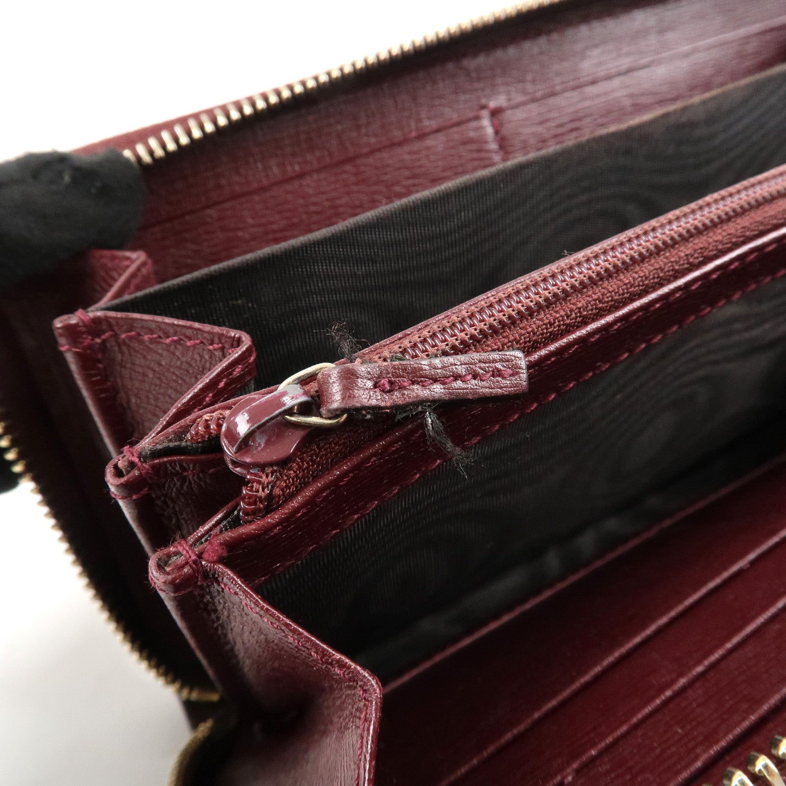 GUCCI Interlocking G Leather Long Wallet Heartbeat Print 309705 Used