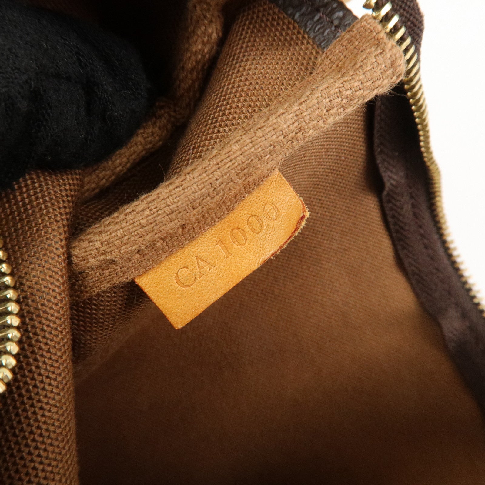 Louis Vuitton Monogram Pochette Accessoires Pouch M51980 Used