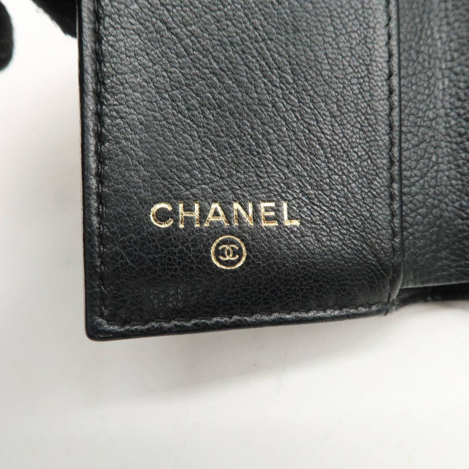 CHANEL Lucky Flower Leather Compact Wallet Black A81651 Used