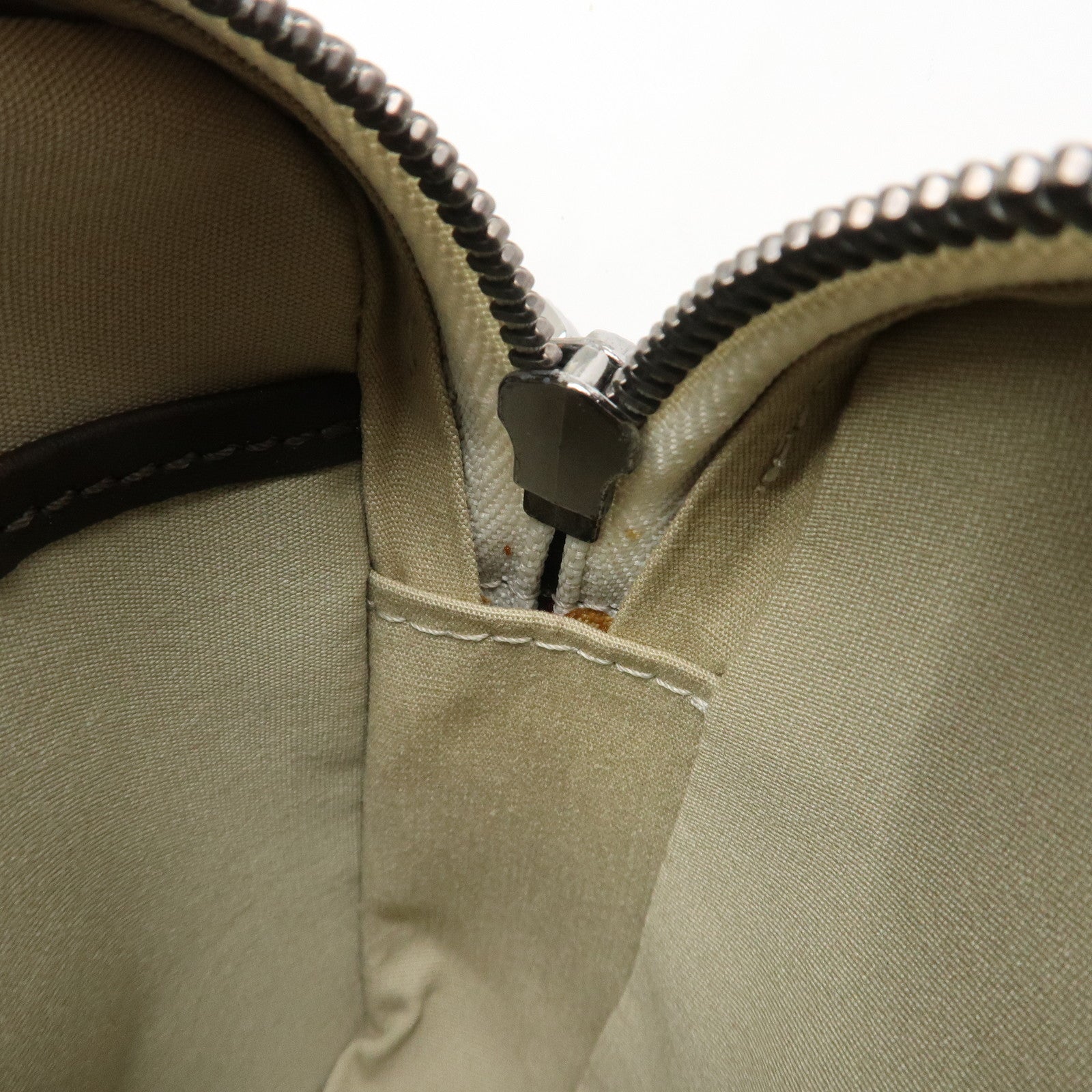 Louis Vuitton Monogram Mini Comte Dufé Pochette Fairy Tale M92274 Used