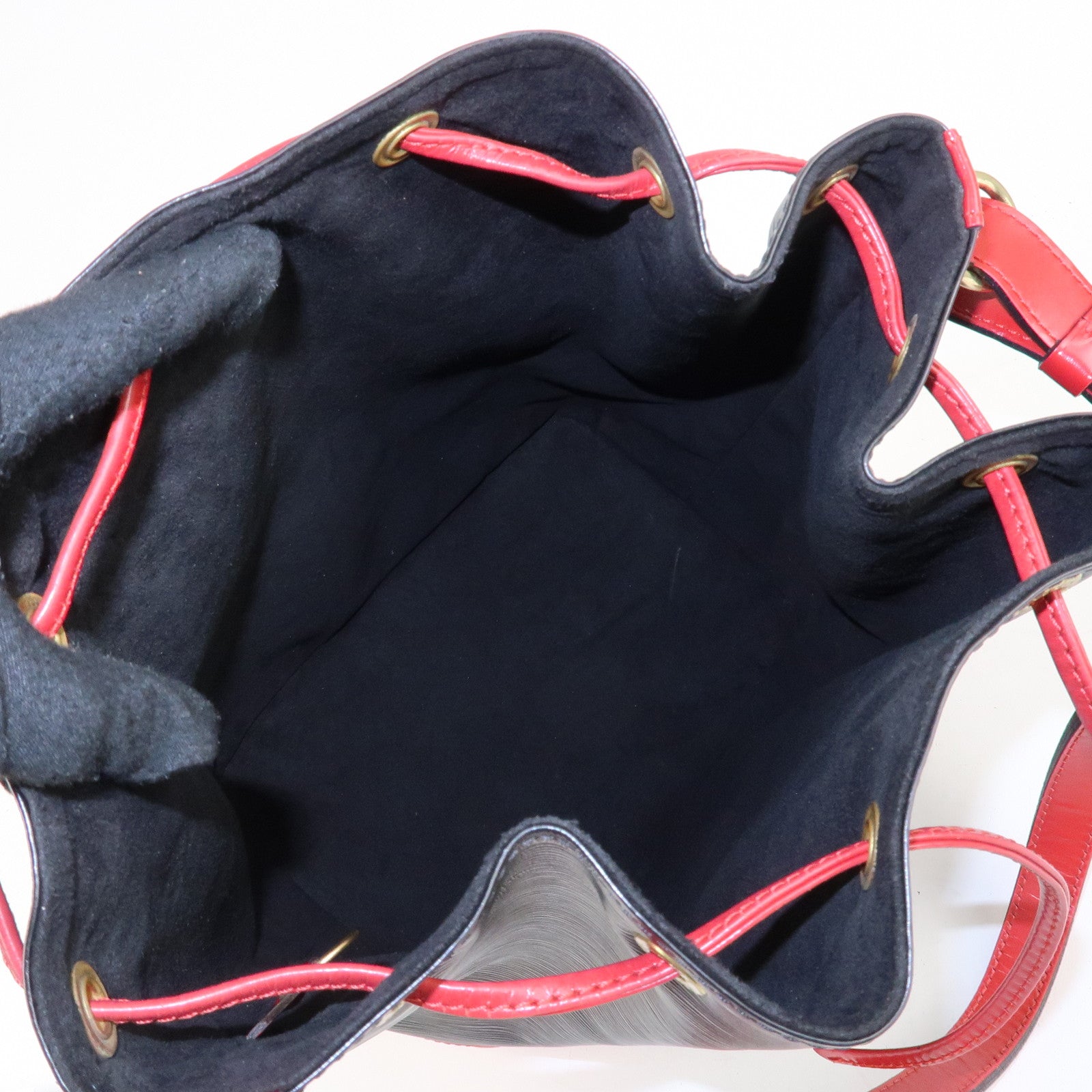 Louis Vuitton Epi Noe Shoulder Bag Noir Castilian Red M44017 Used