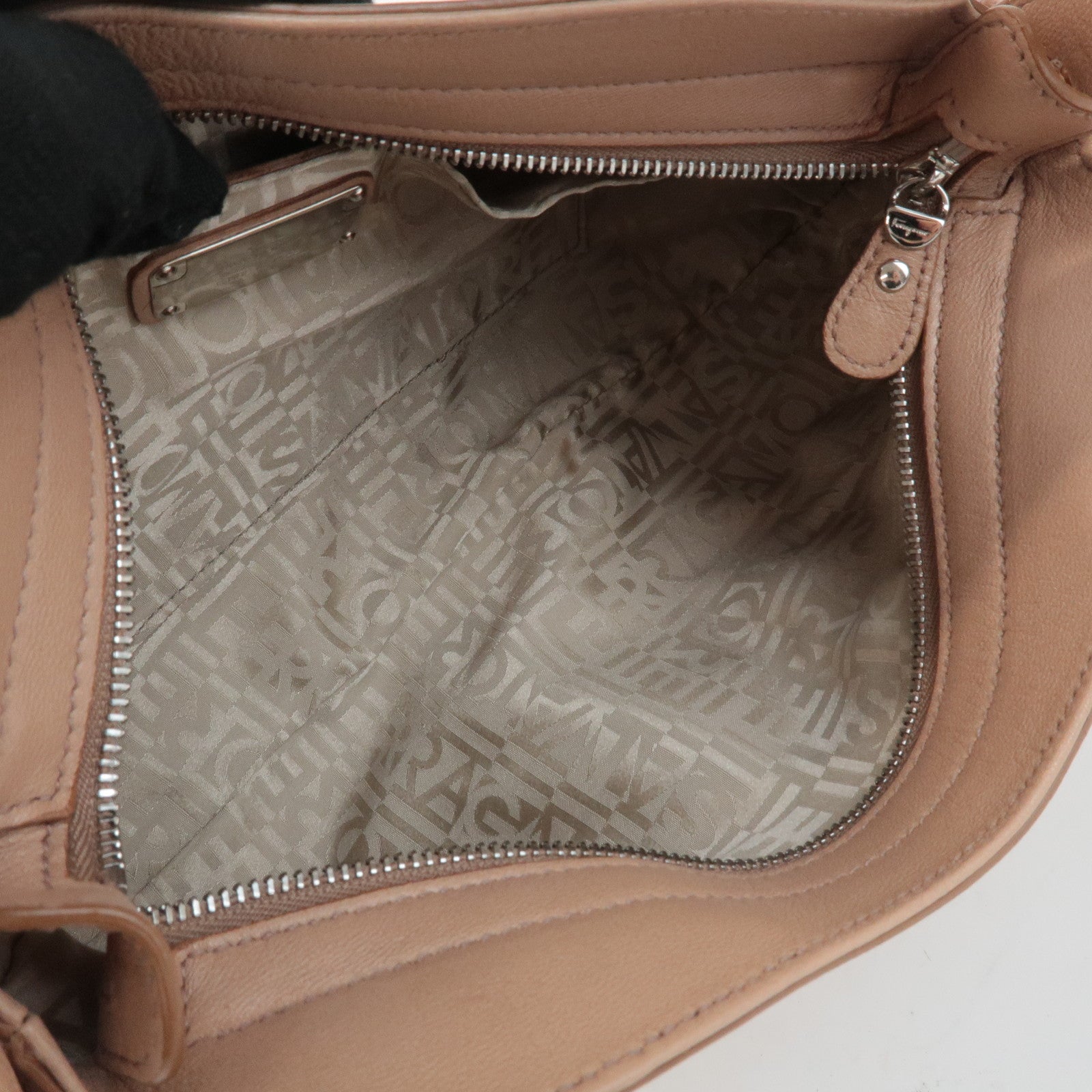 Ferragamo Gancini Leather Shoulder Bag Beige Silver Hardware Used