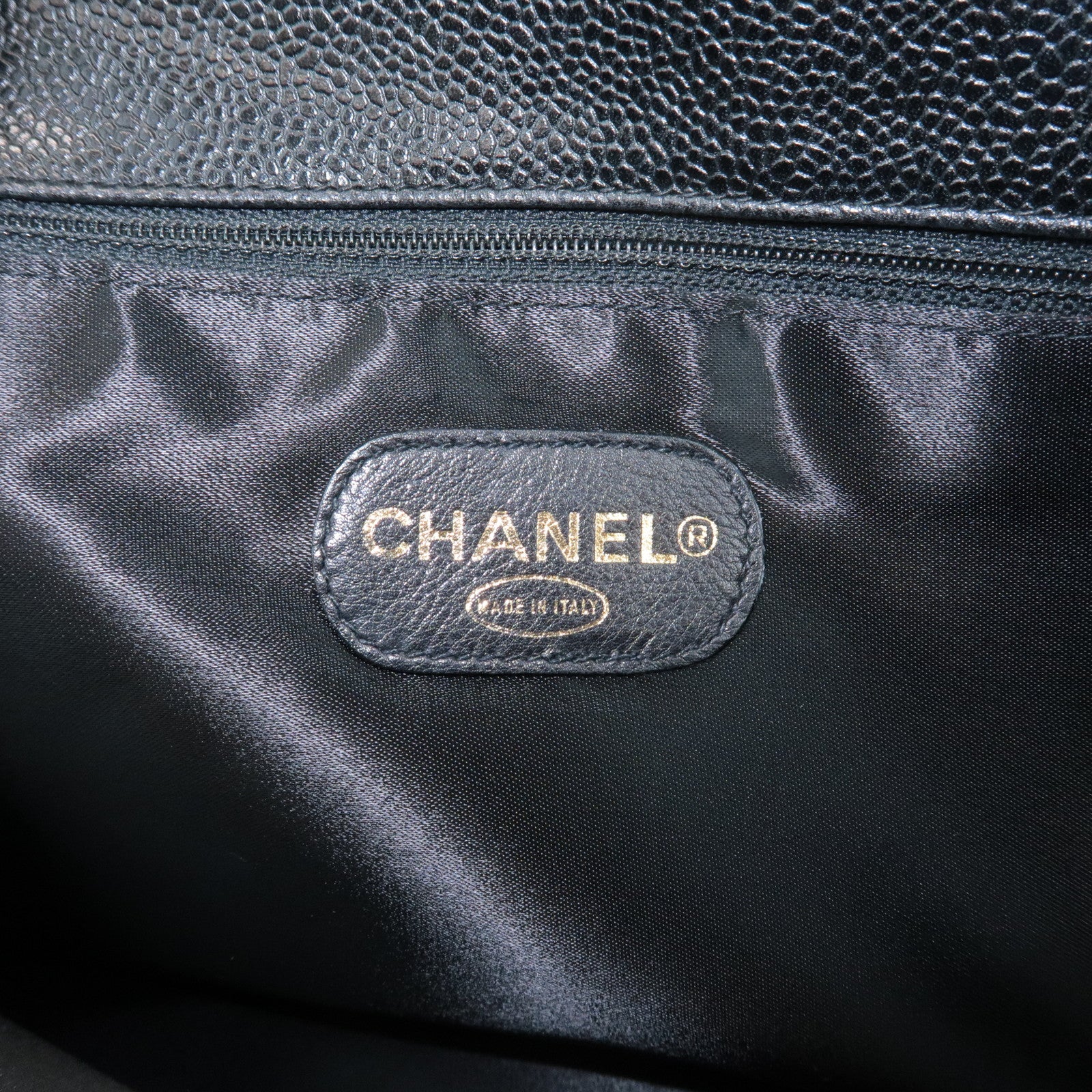 CHANEL COCO Mark Caviar Skin Chain Shoulder Bag Gold Hardware Used