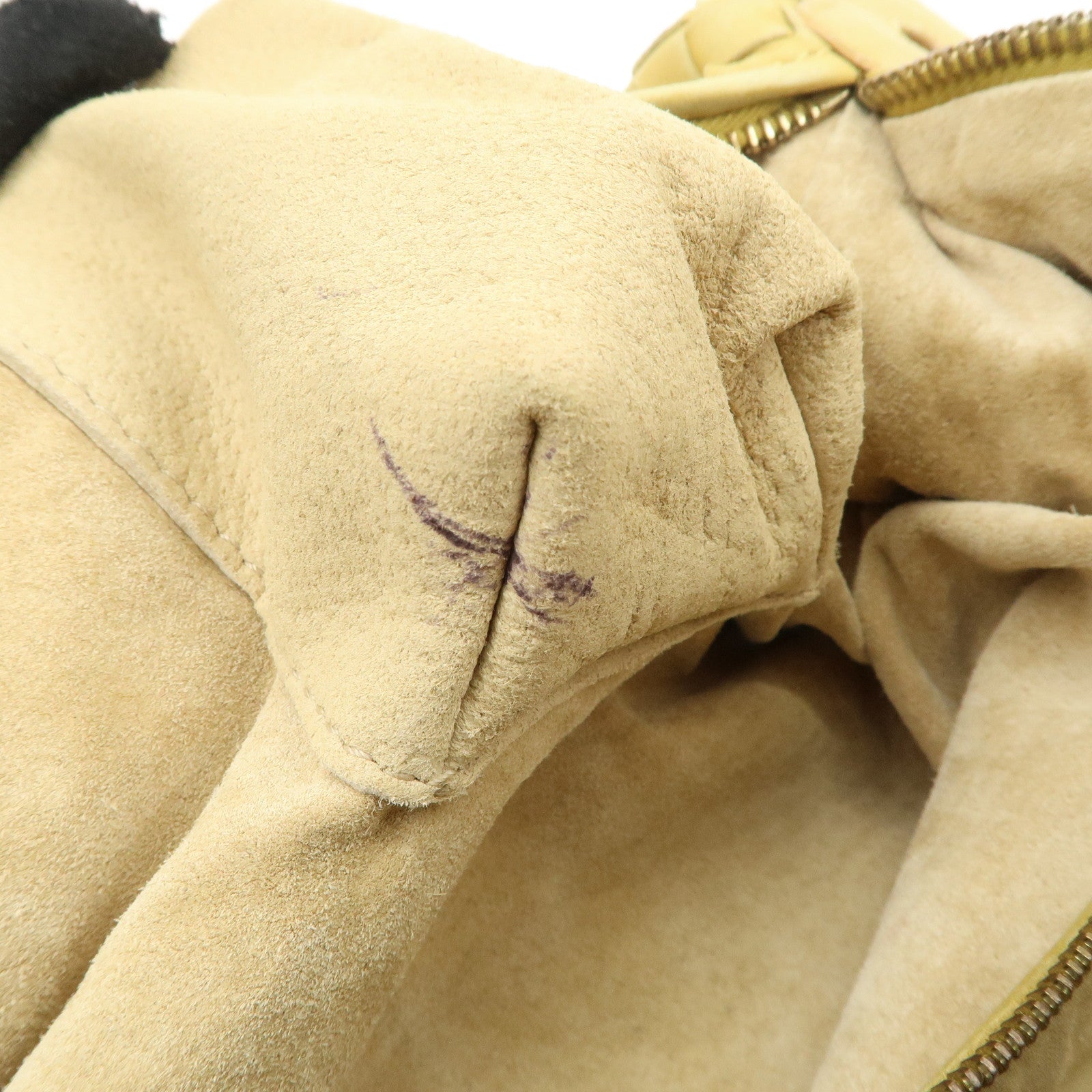 BOTTEGA VENETA Intrecciato Leather Montaigne Boston Bag 173398 Used