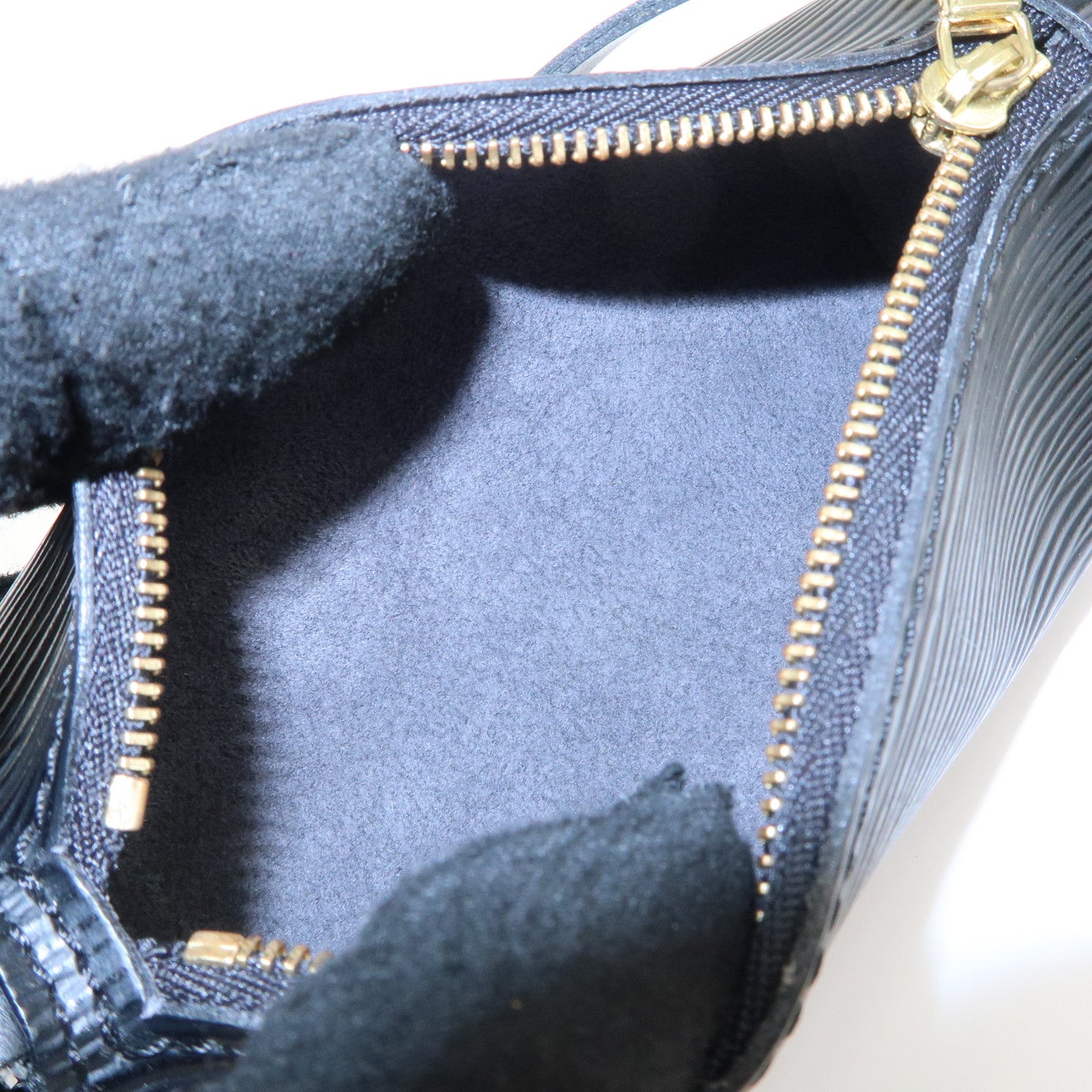 Louis Vuitton Set of 2 Epi Mini Pouch for Soufflot Hand Bag Used