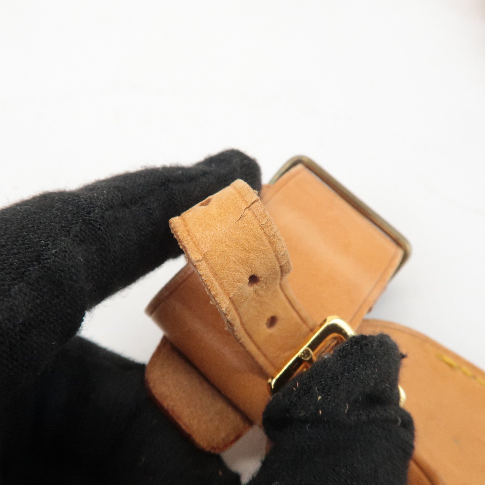 Louis Vuitton Set of 20 Leather Name Tag & Poignet Natural Used