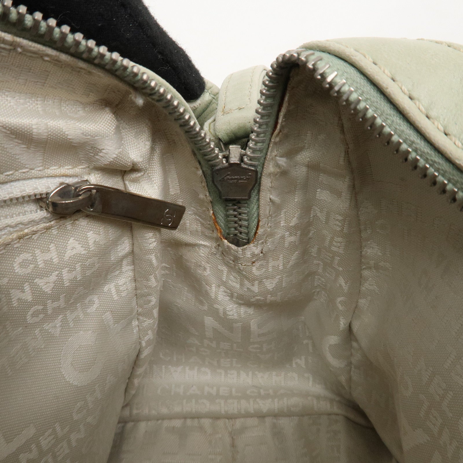 CHANEL Cotton Leather Chain Shoulder Bag Ivory Light Green Used