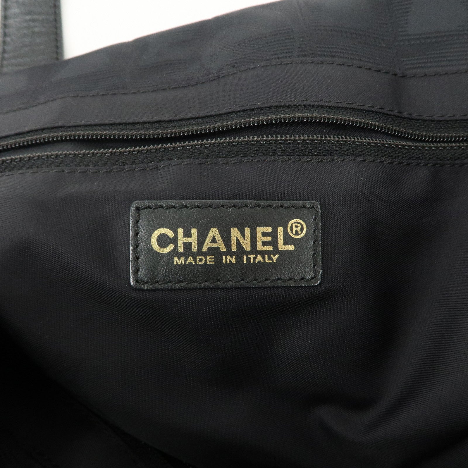 CHANEL Travel Line Nylon Jacquard Leather Tote Bag MM Black A15991 Used