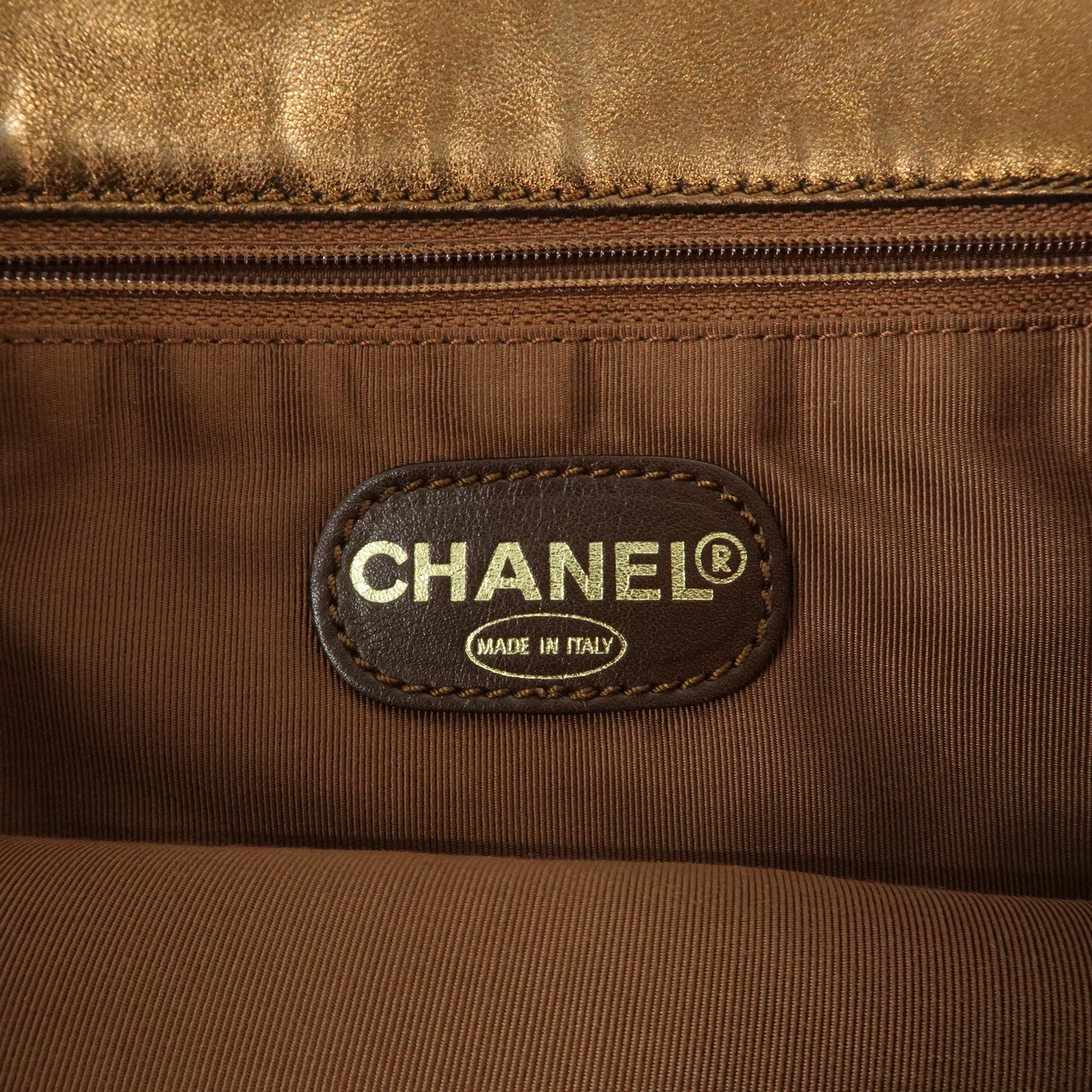 CHANEL Leather Logo Shoulder Bag Hand Bag Gold Used