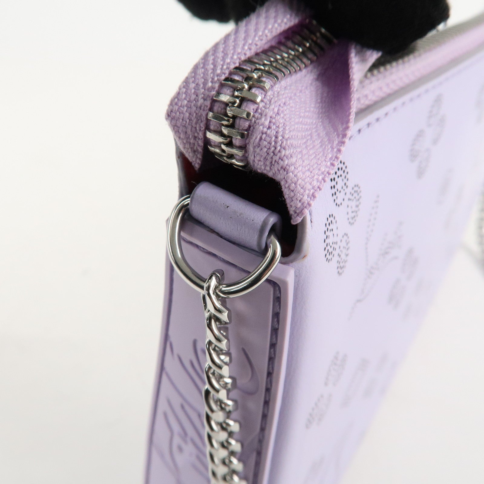 Christian Louboutin Loubila Chain Shoulder Bag Light Purple Used