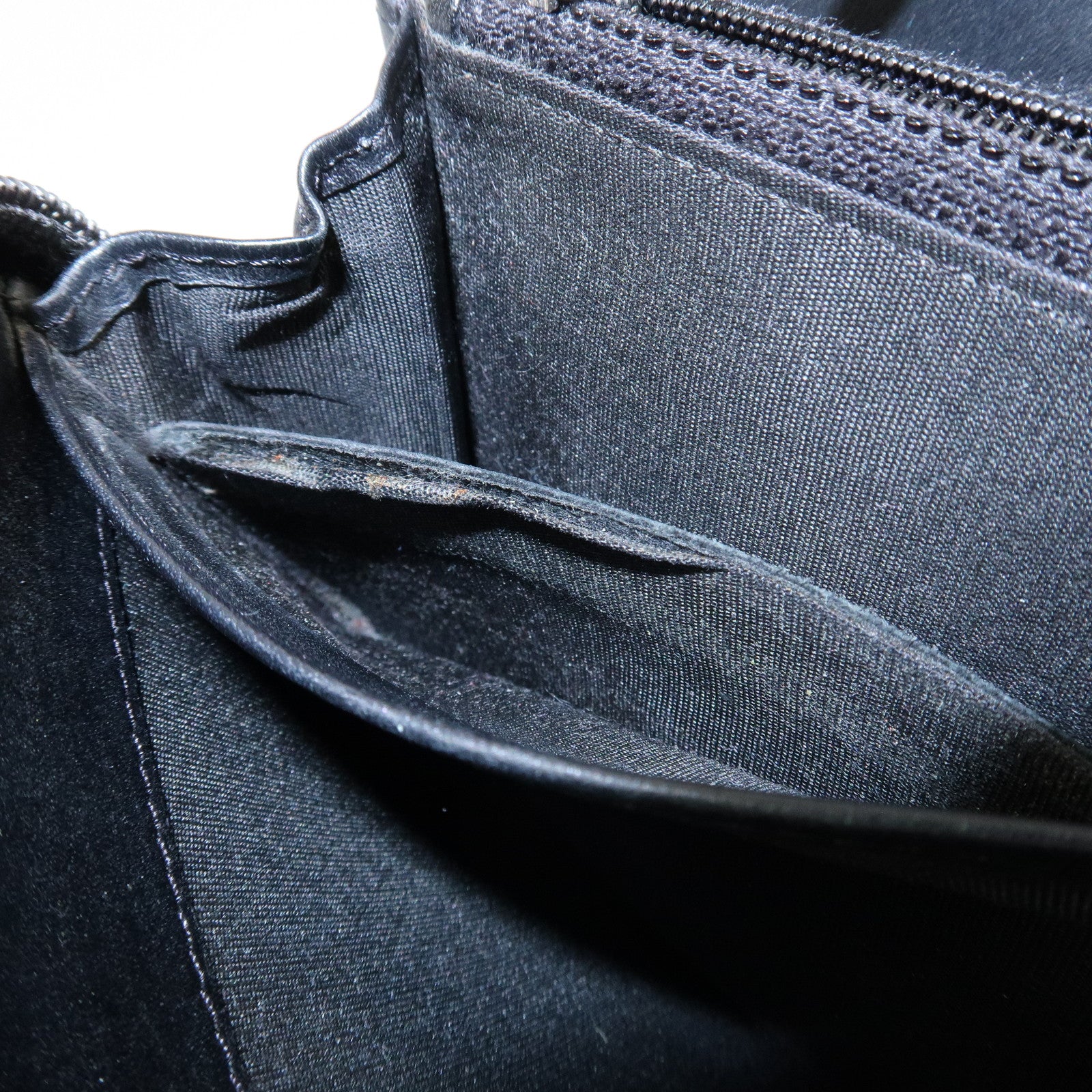 CHANEL Caviar Skin Zip Around Long Wallet Black A50071 Used