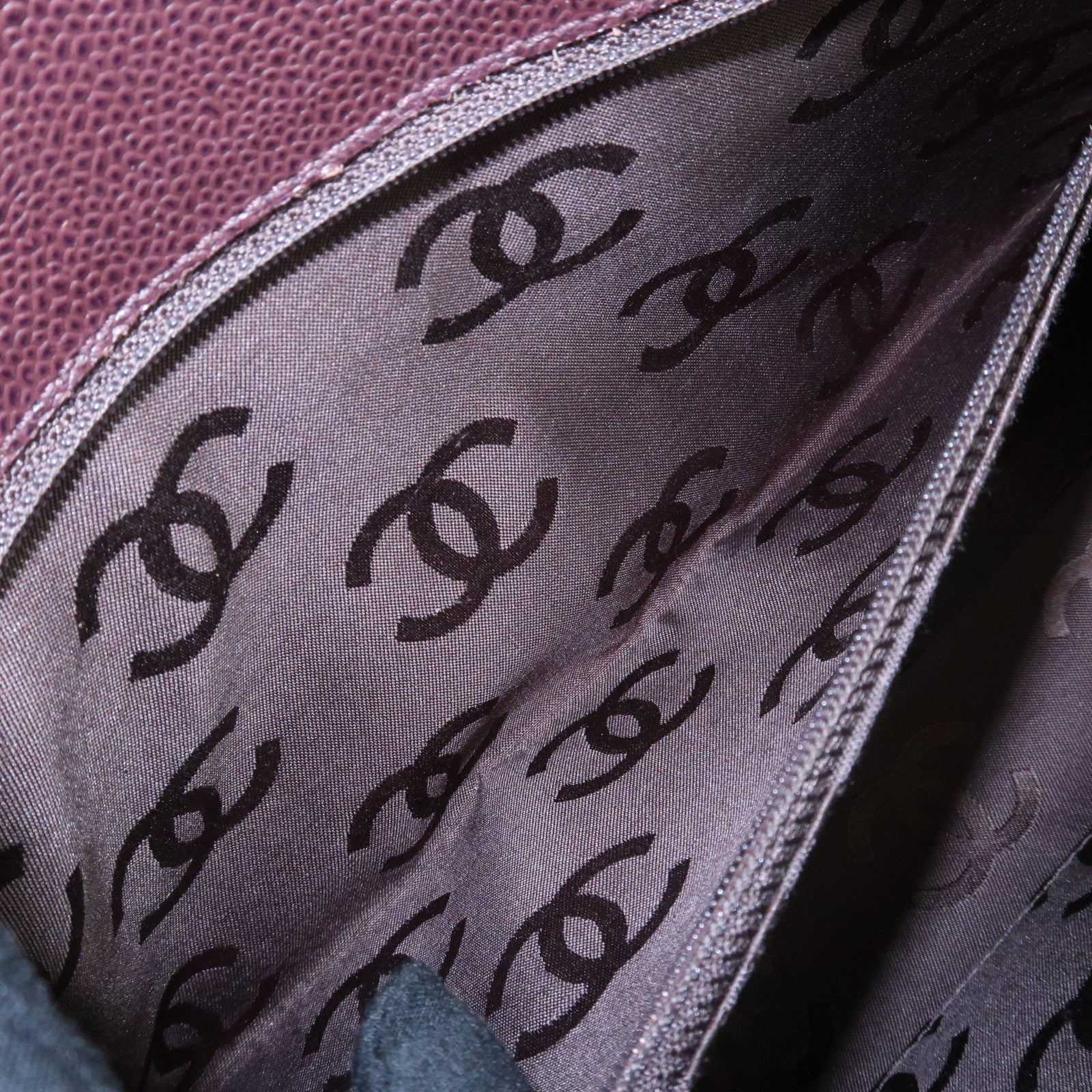 CHANEL Chocolate Bar Caviar Skin Chain Shoulder Bag Wine Gold Used