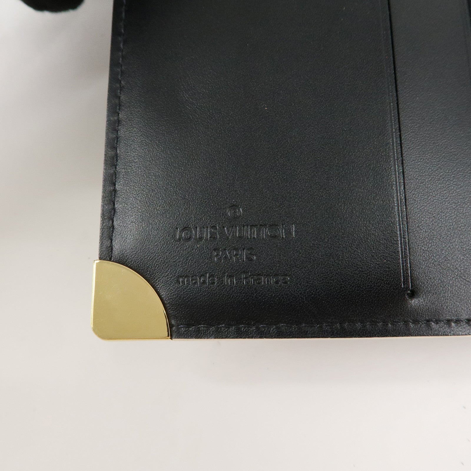 Louis Vuitton Suhali Compact Zip Bi-fold Wallet Noir M91828 Used