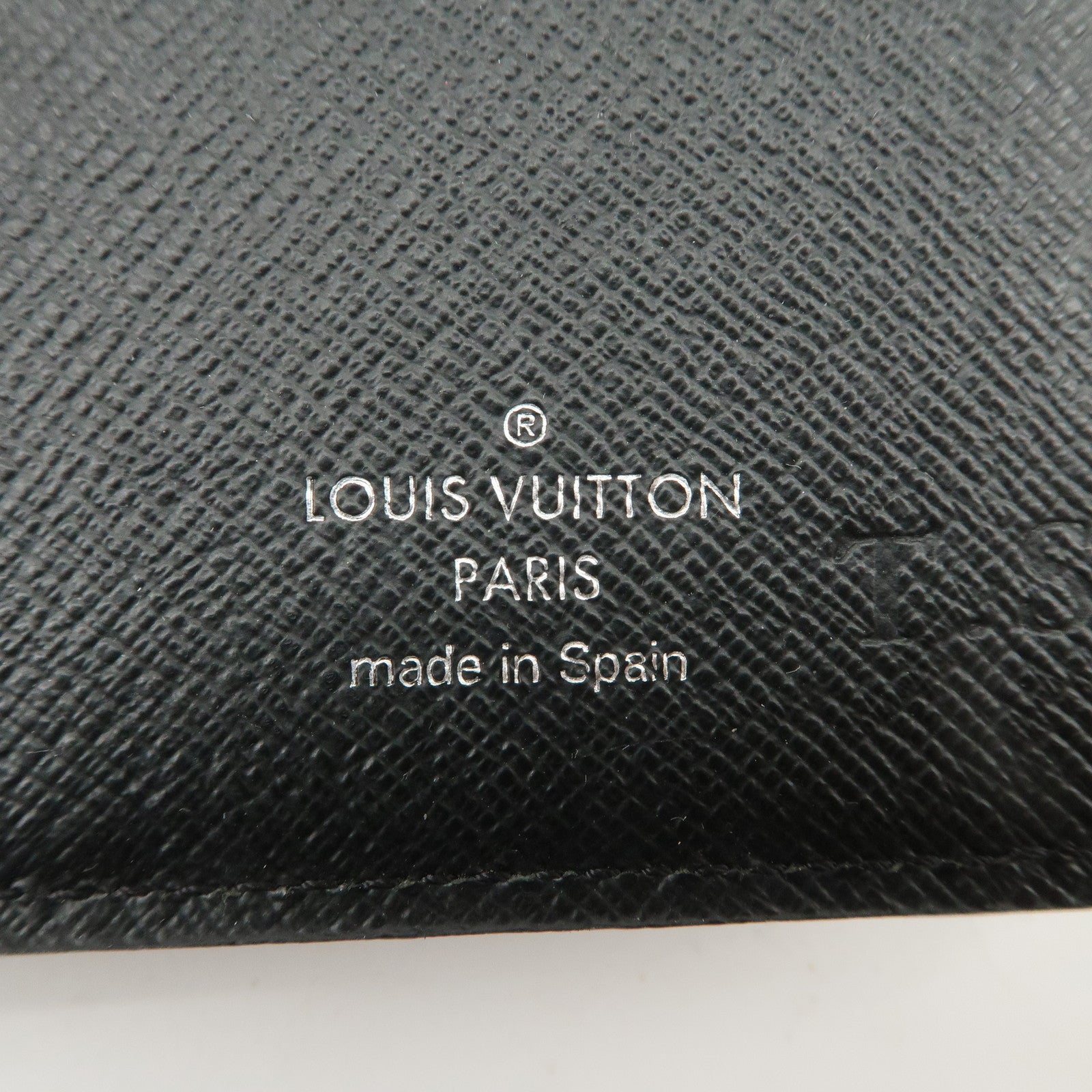 Louis Vuitton Epi Portefeuille Brazza Wallet Noir *T.S engraved Used