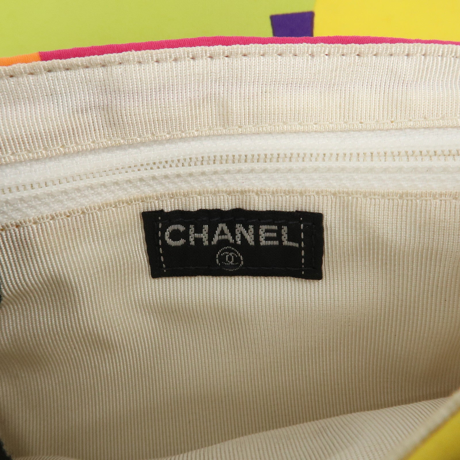 CHANEL Chocolate Bar Canvas Piano Chain Shoulder Bag Multi Color Used