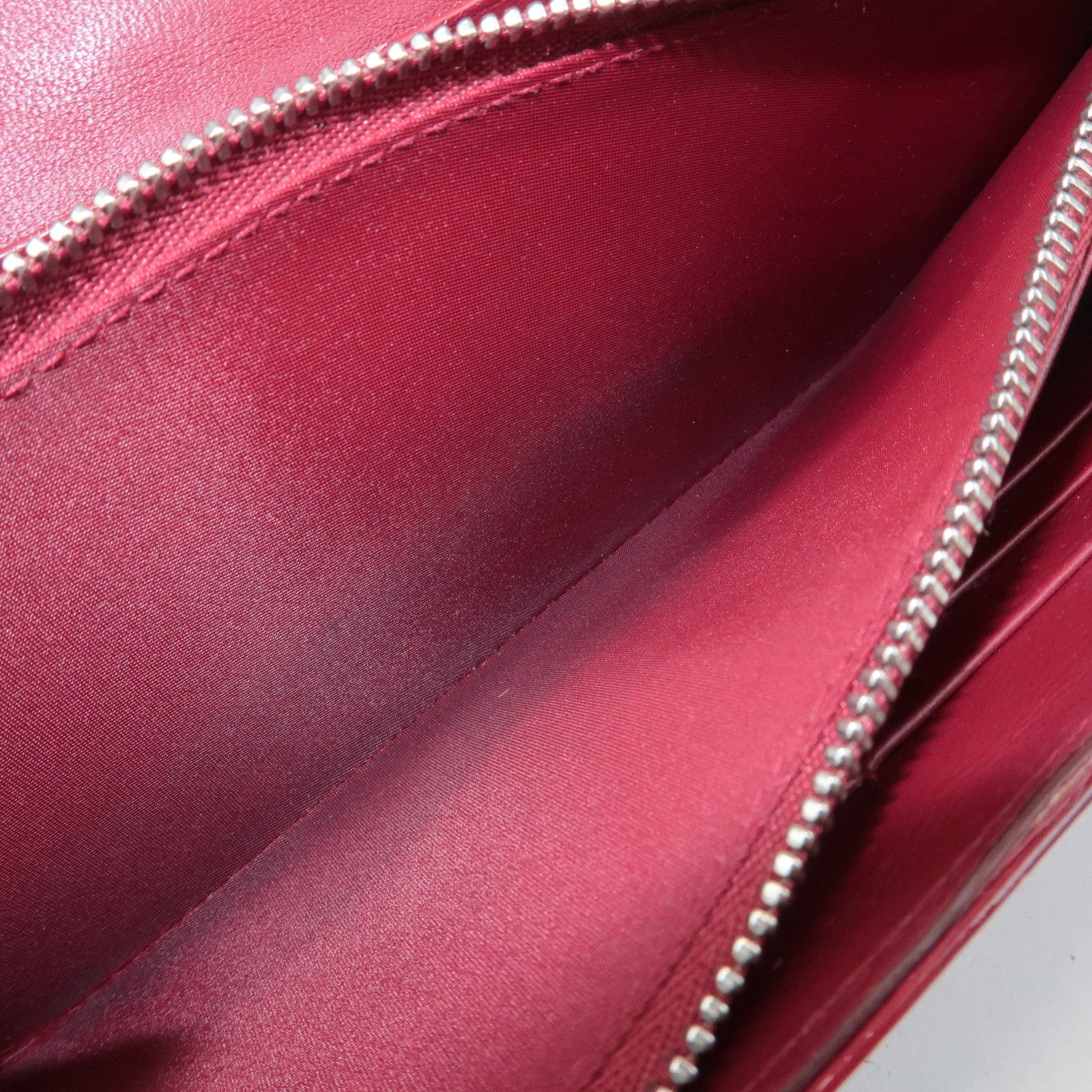 Christian Dior Lady Dior Cannage Patent Leather Chain Wallet Used