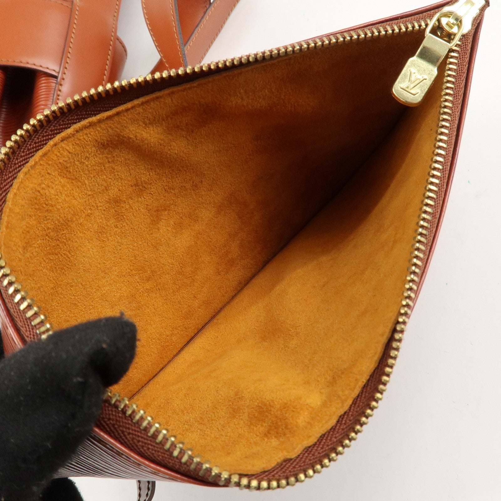 Louis Vuitton Epi Sac D'epaule GM Bucket Bag Kenya Brown M80193 Used