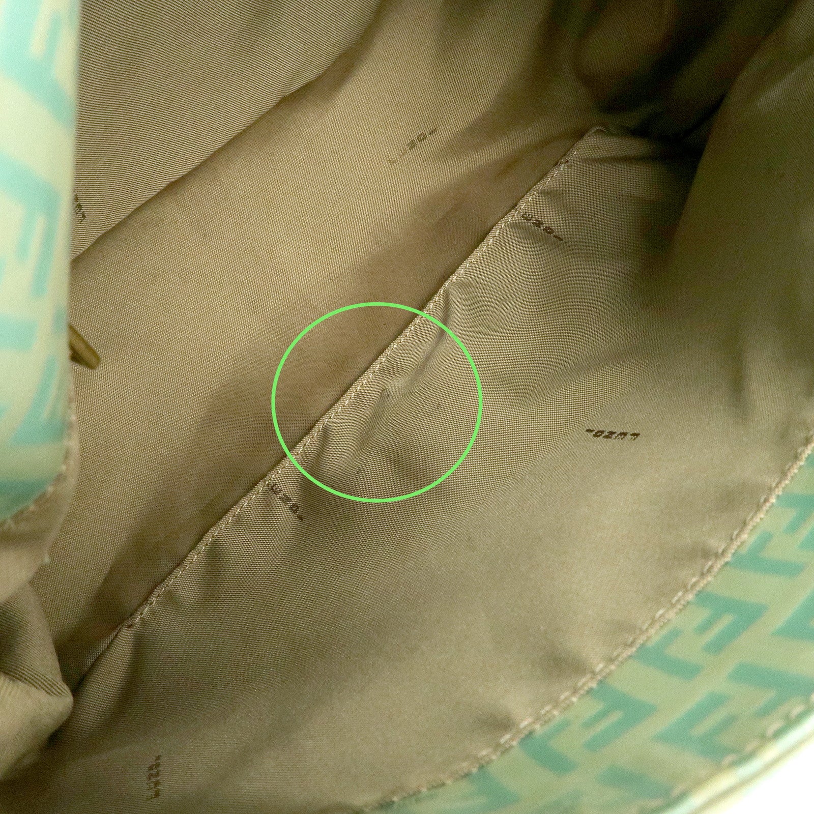 FENDI Zucchino Patent Leather Shoulder bag Beige Light Green Used