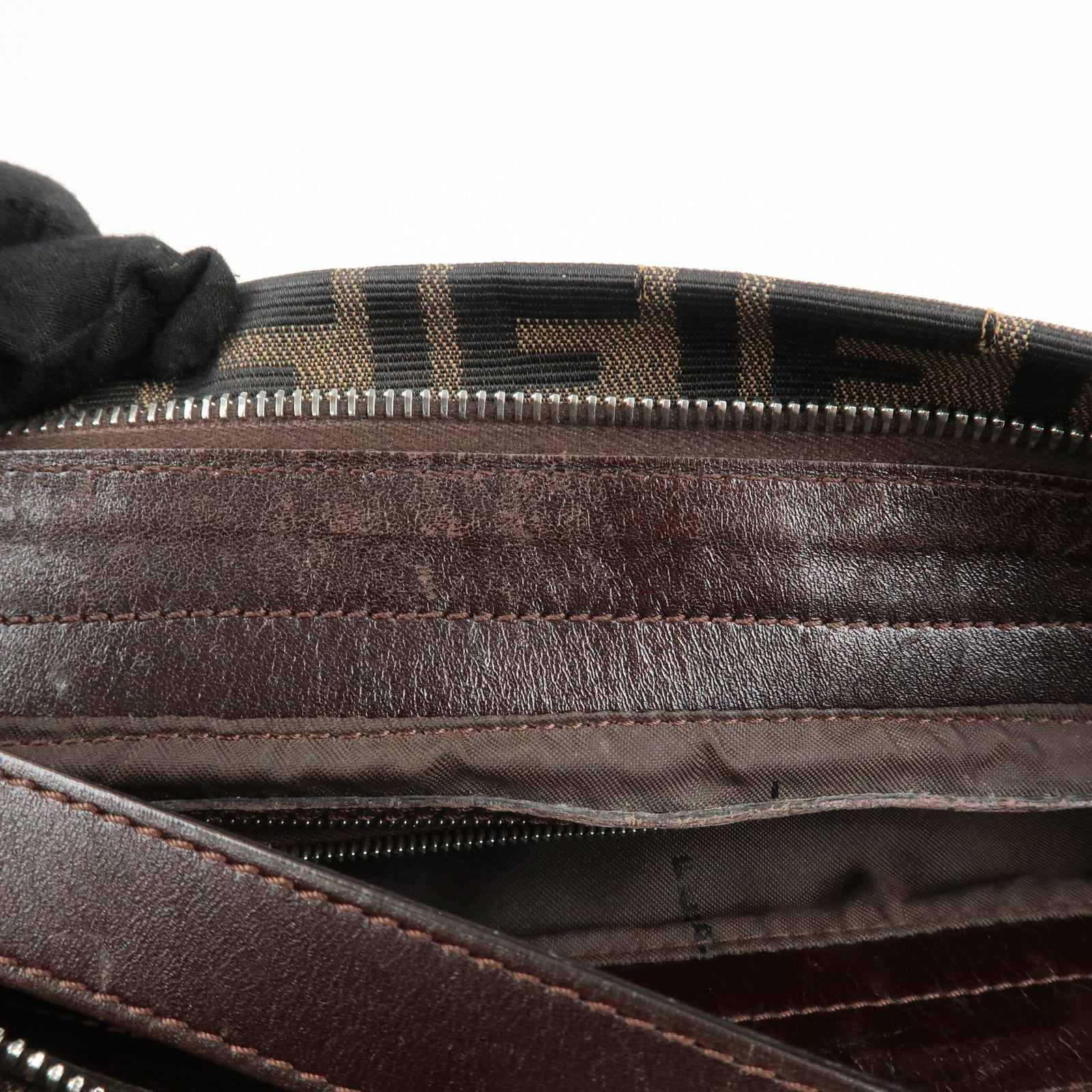 FENDI Zucca Canvas Leather Shoulder Bag Brown Black 26566 Used