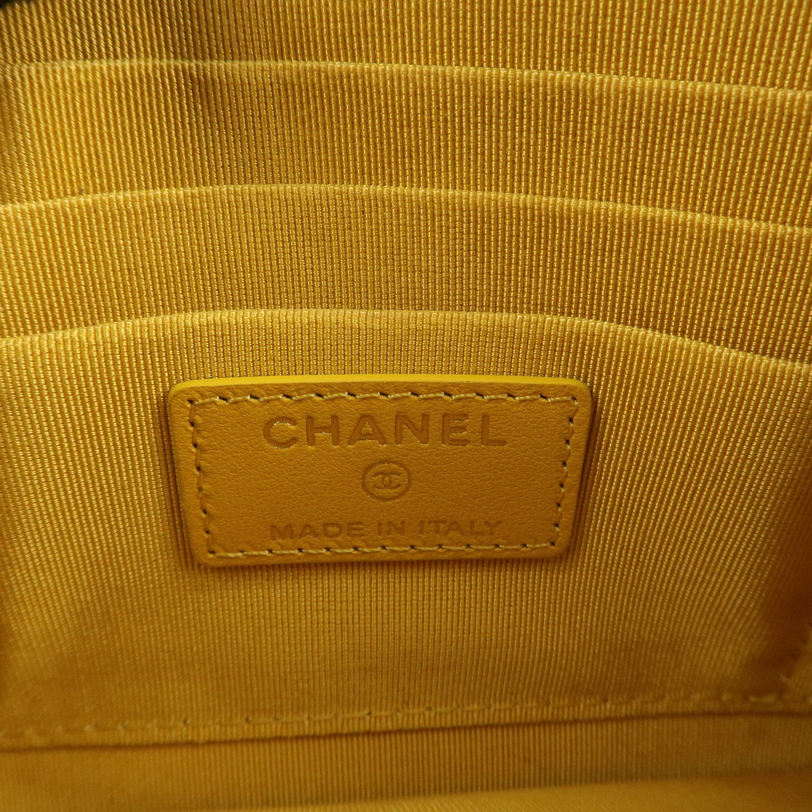 CHANEL Matelasse Caviar Skin Fragment Case Card Case Yellow Used