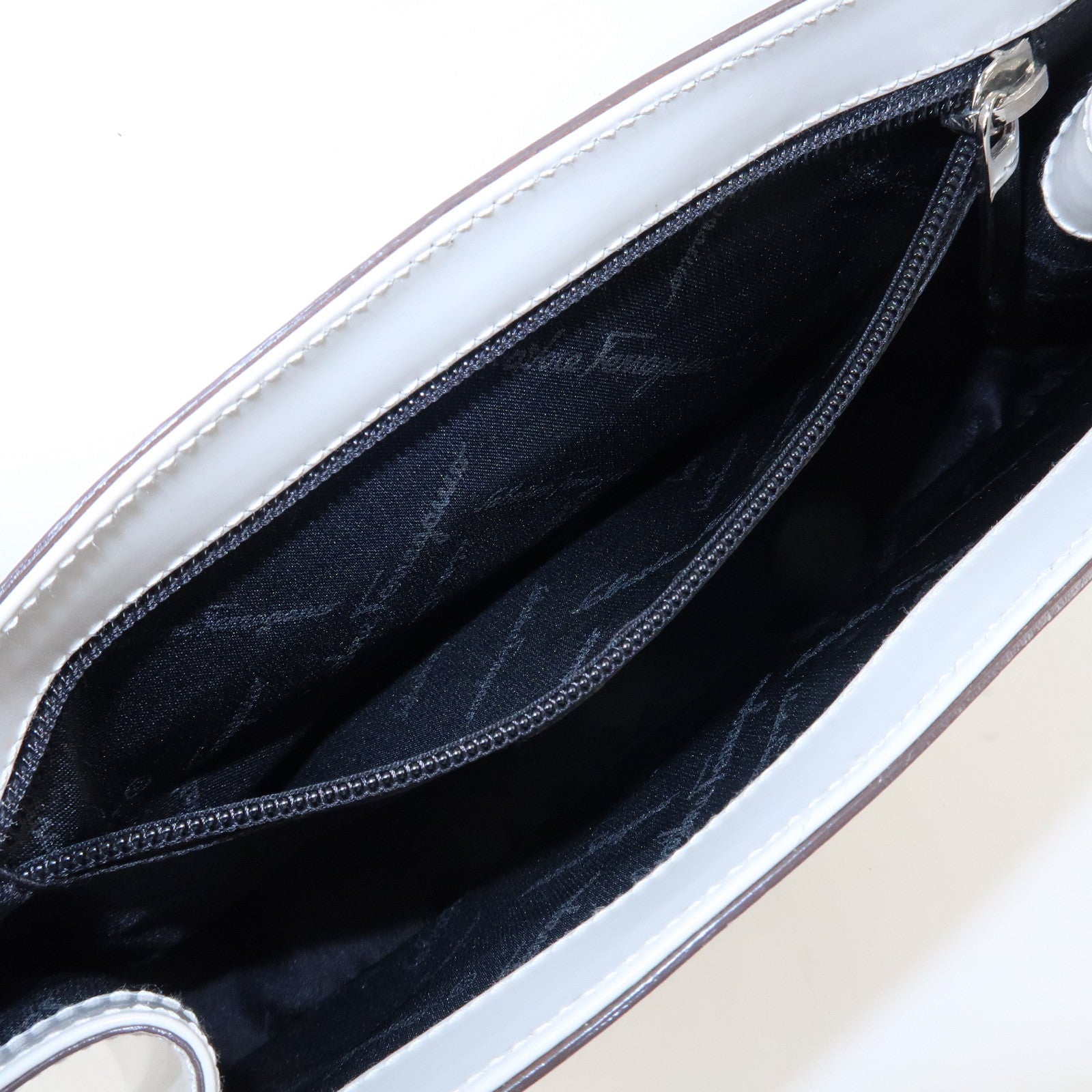 Ferragamo Gancini Pattern Leather Hand Bag Ivory Used