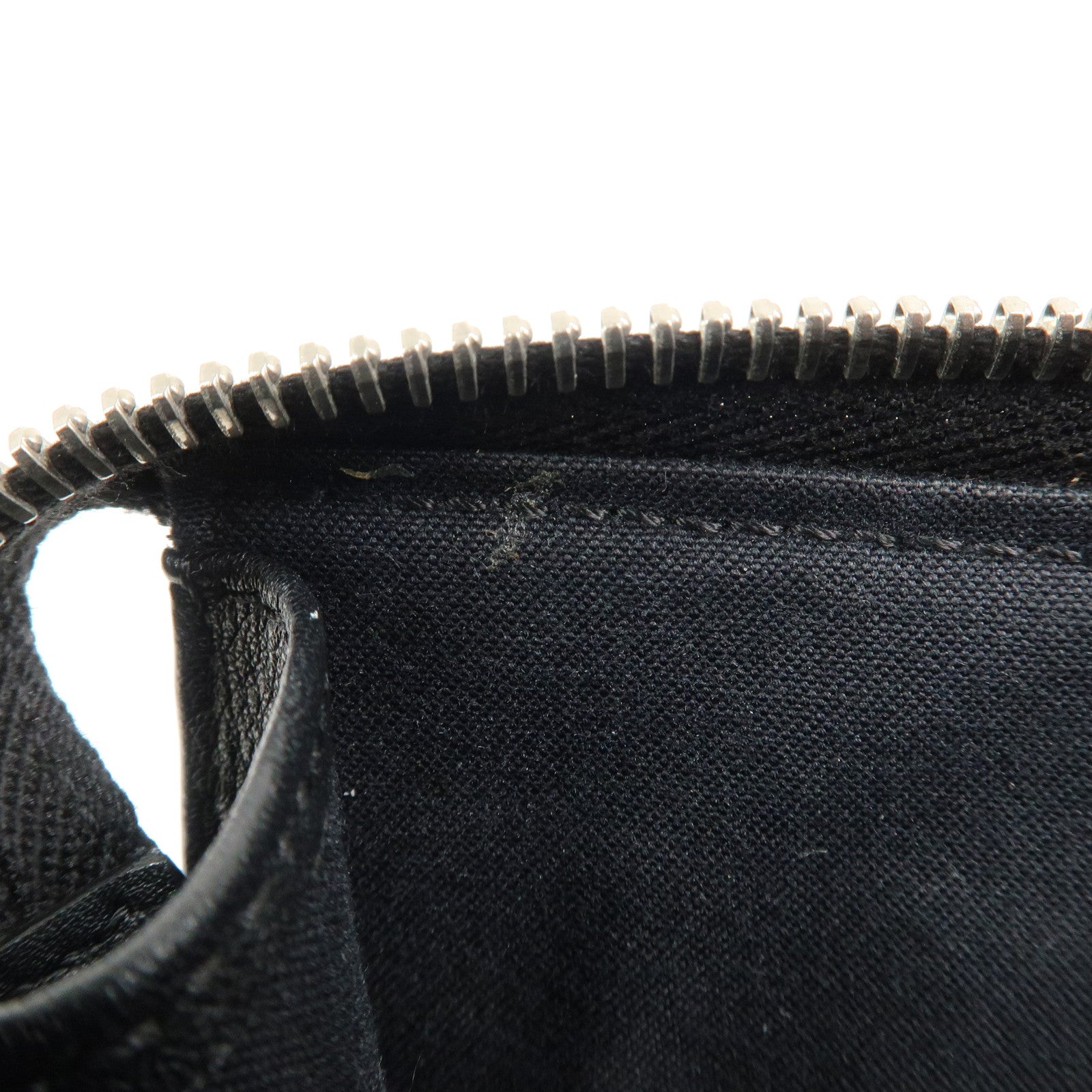 FENDI Leather Toujours Multi-Studs Shoulder Bag Black 8M0369 Used