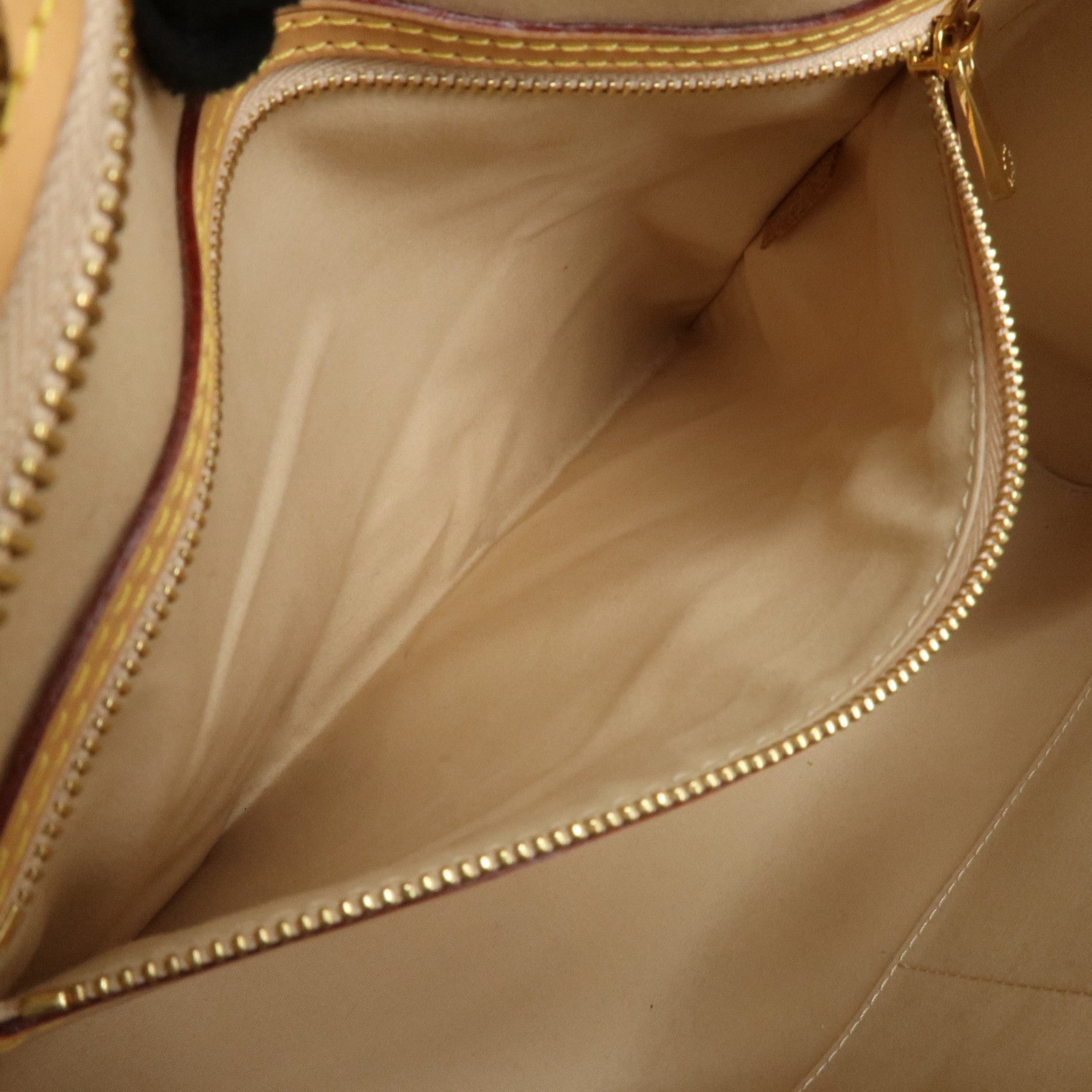 Louis Vuitton Monogram Vernis Blair MM Hand Bag Citrine M90108 Used