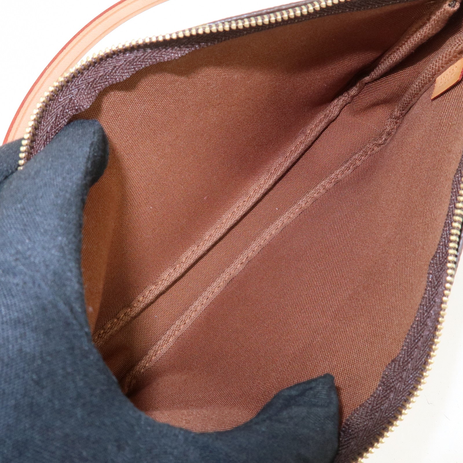 Louis Vuitton Monogram Pochette Accessoires Pouch M51980 Used