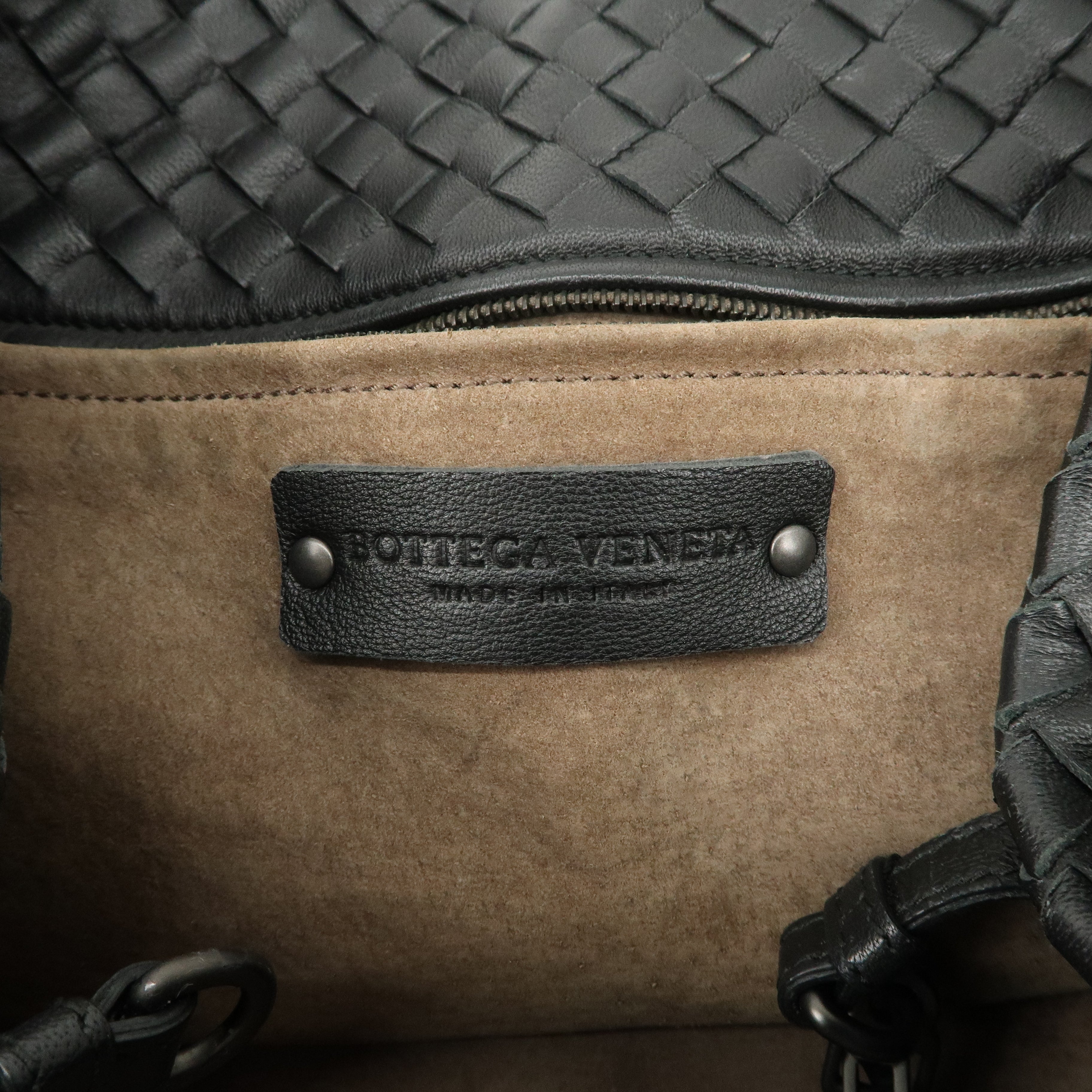 BOTTEGA VENETA Intrecciato Leather Medium Chester Tote Bag 337260 Used