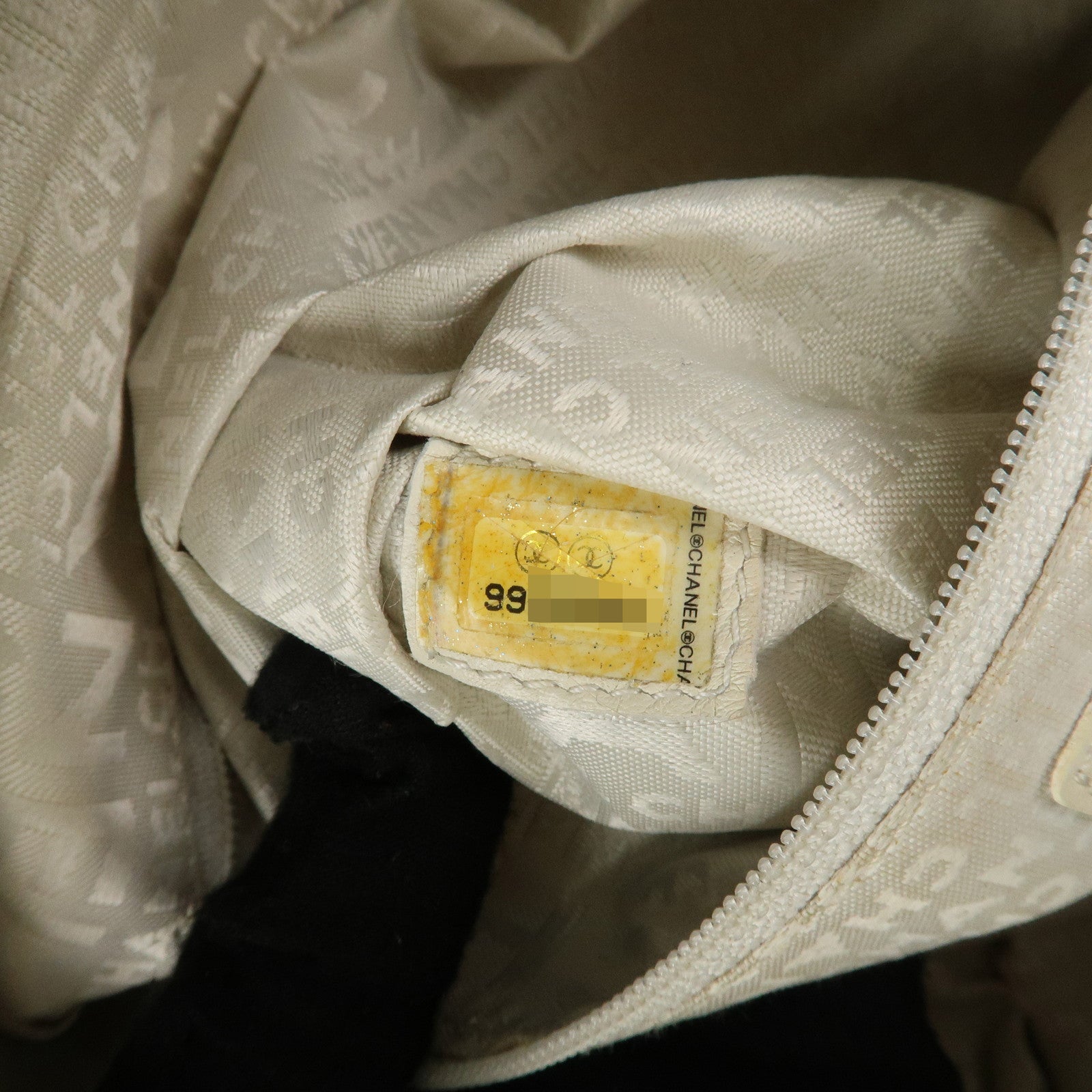 CHANEL Chocolate Bar Caviar Skin Mini Boston Bag Black A26135 Used