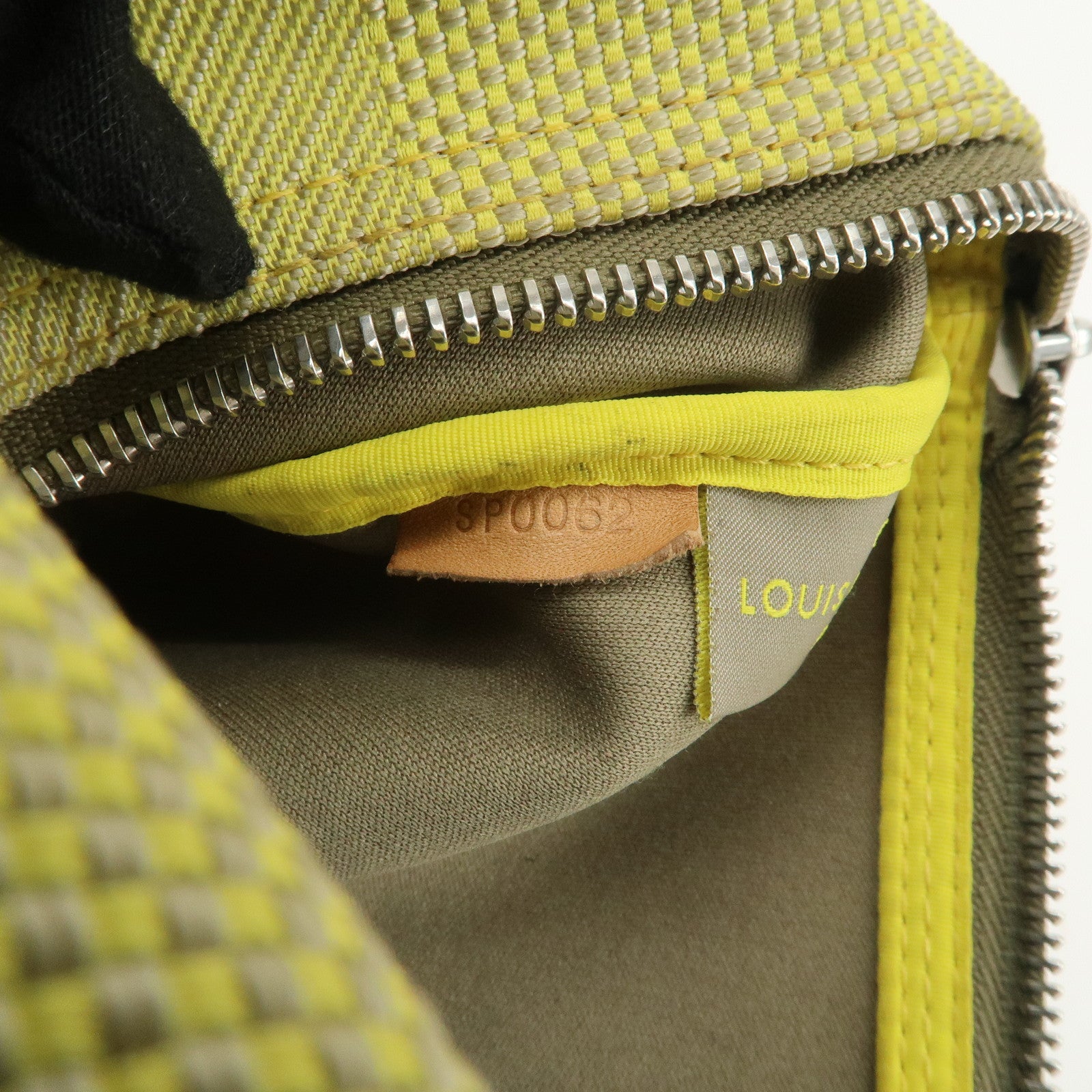 Louis Vuitton Damier Geant Volunteer Pouch Lime Yellow Used