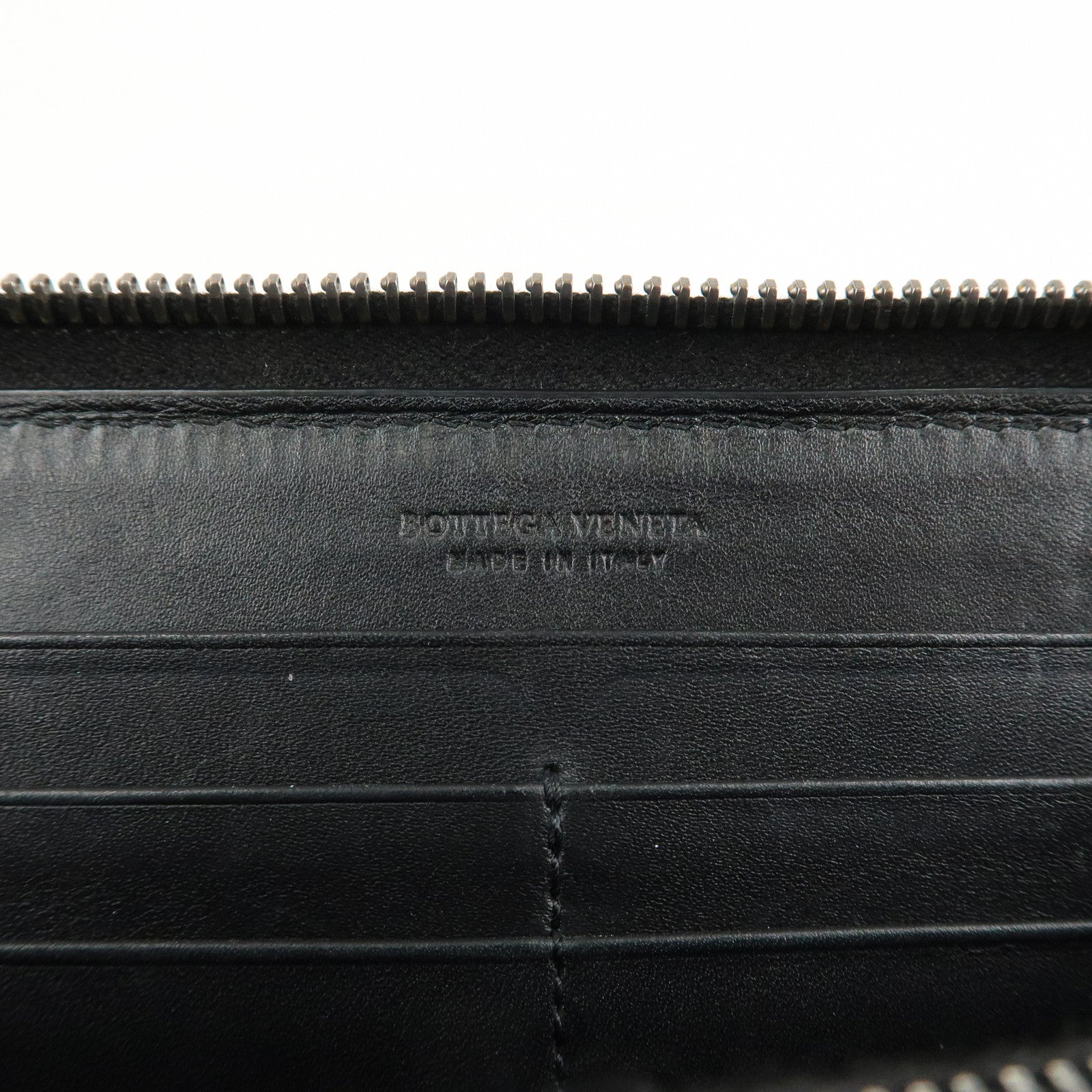 BOTTEGA VENETA Intrecciato Leather Round Zipper Wallet Black Used