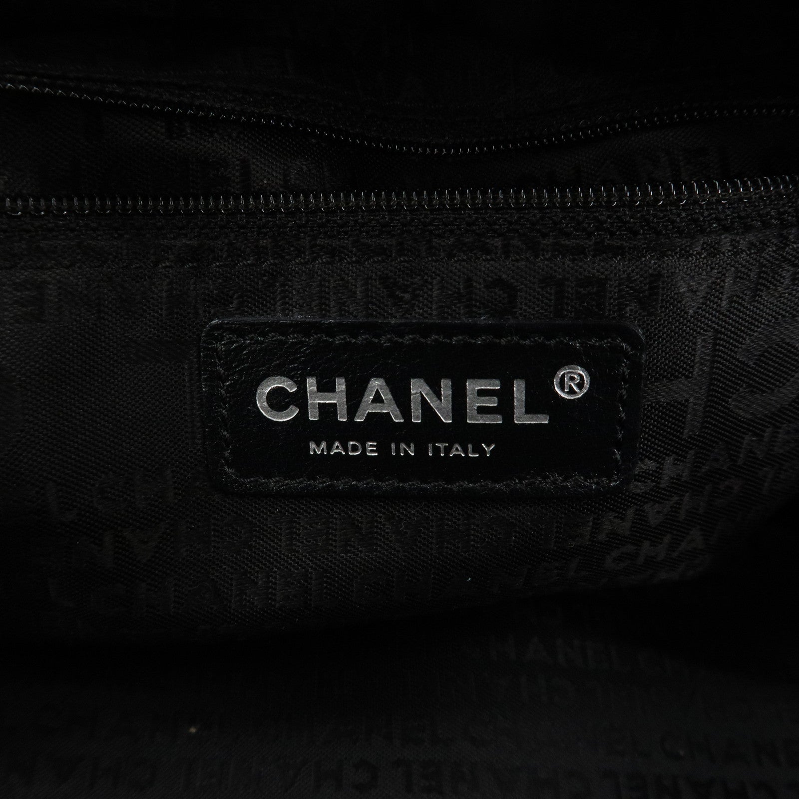 CHANEL Chocolate Bar Caviar Skin Mini Boston Bag Black A26135 Used