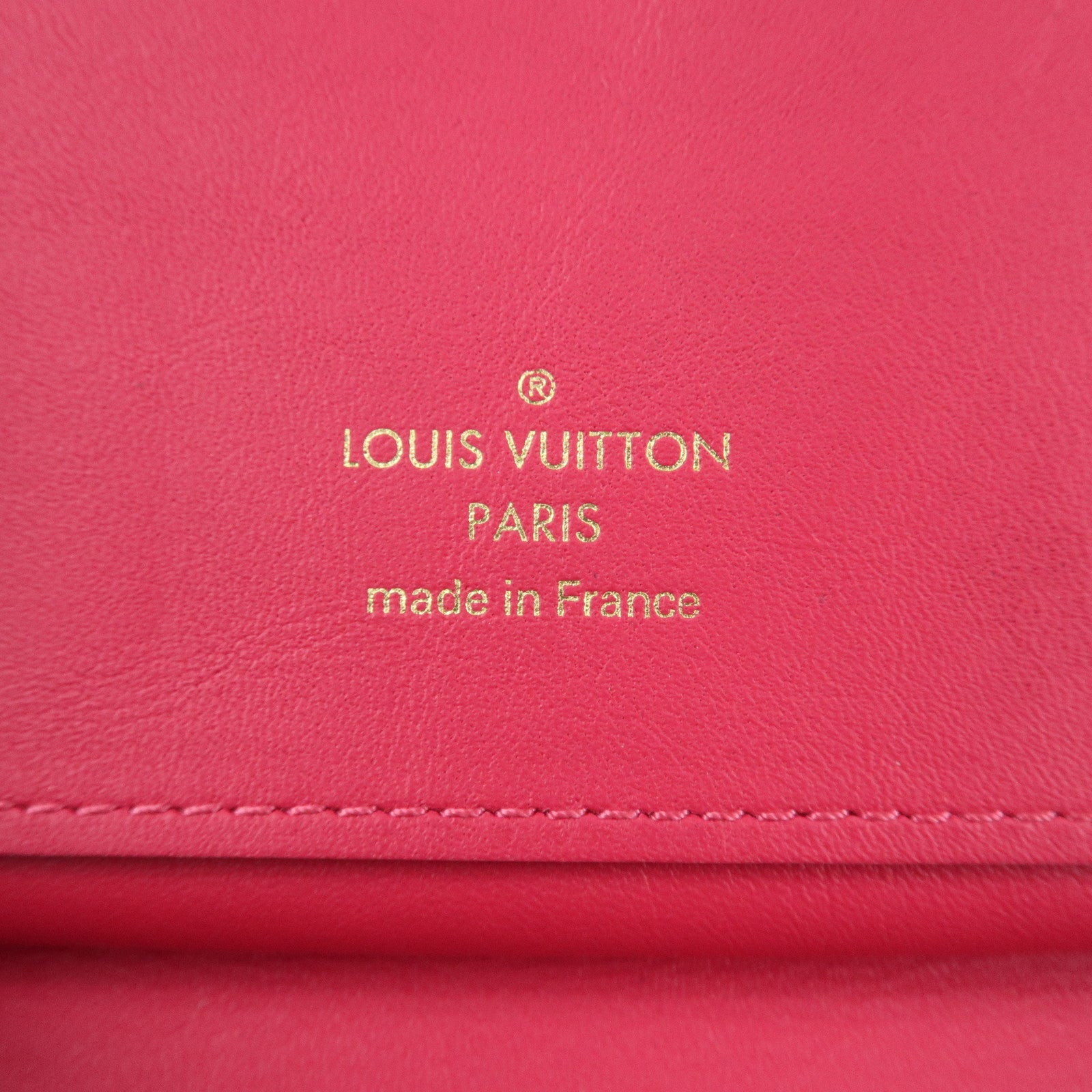 Louis Vuitton New Wave Leather Bi-Fold Compact Wallet Freesia Used