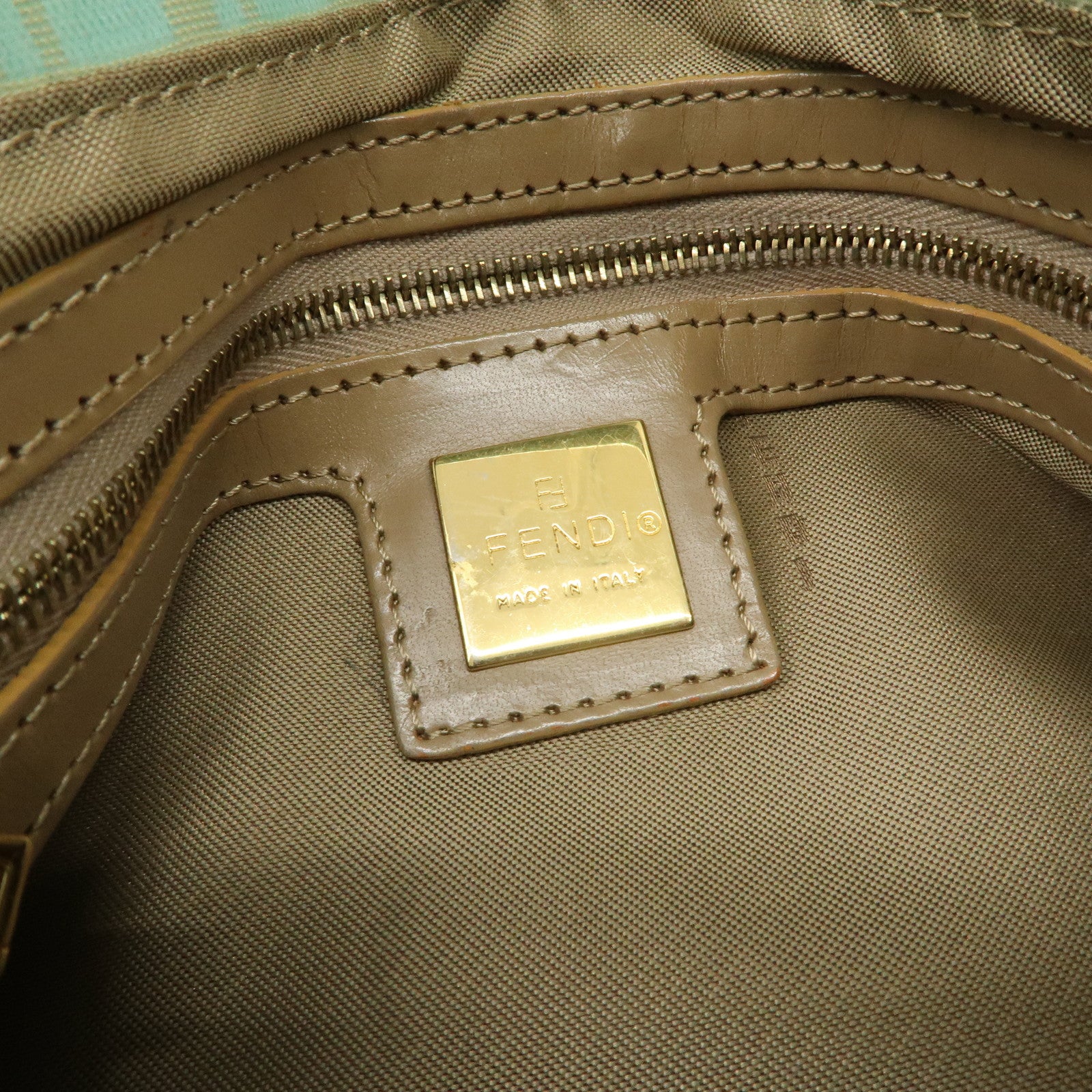 FENDI Zucchino Patent Leather Shoulder bag Beige Light Green Used