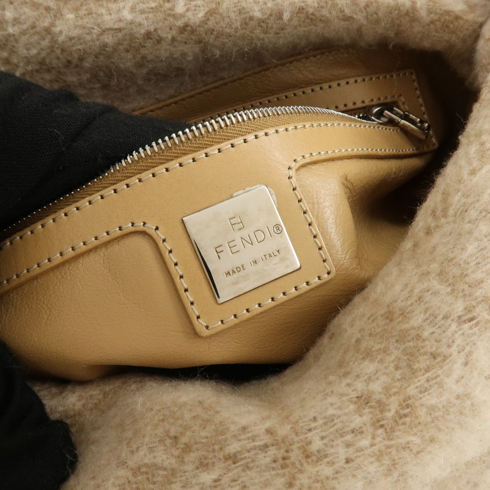 FENDI Mamma Baguette Zucca Wool Leather Shoulder Bag 26325 Used