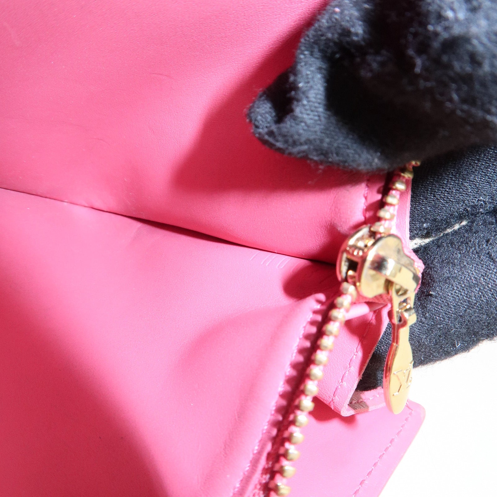 Louis Vuitton Monogram Vernis Portefeuille Sarah Framboise M9140F Used